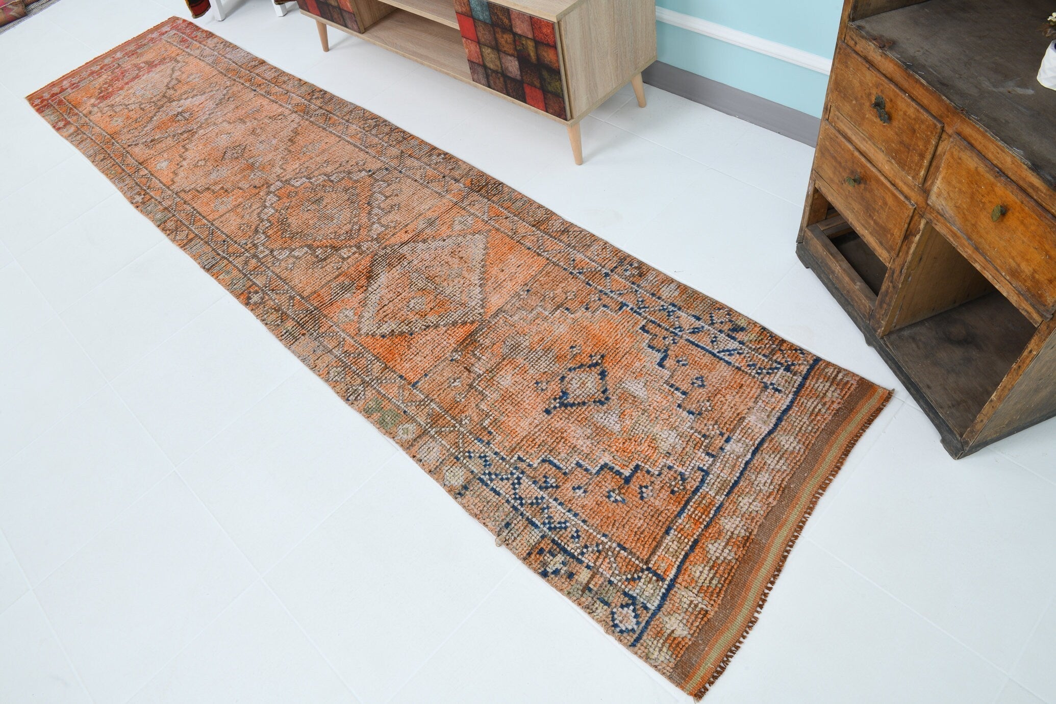 Turkish Vintage Herki Rug 2’7’’ x 11’7’’