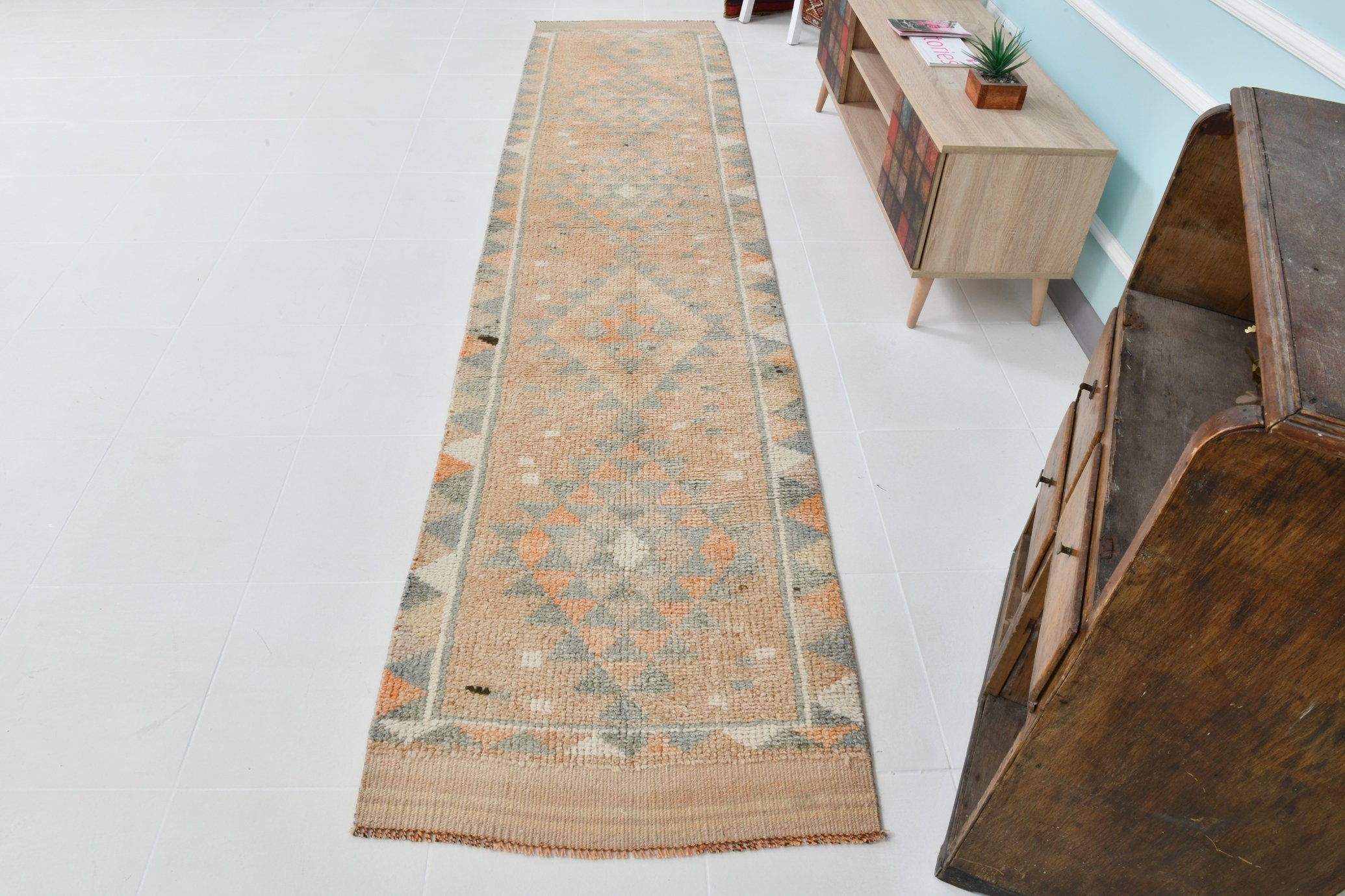 Turkish Vintage Herki Rug 2’7’ x 11’9’