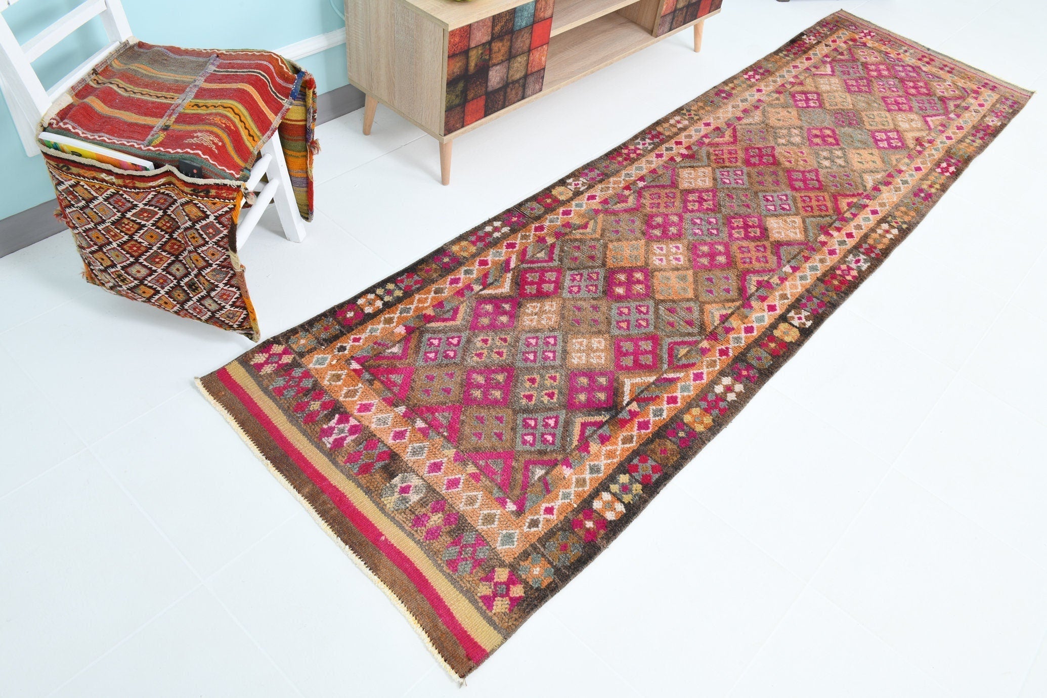 Turkish Vintage Herki Rug 2’9’’ x 10’5’’