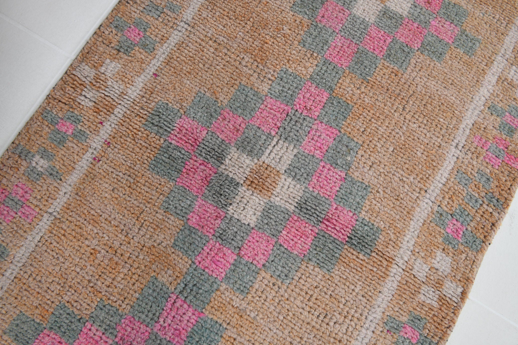 Turkish Vintage Herki Rug 2’9’ x 11’5’