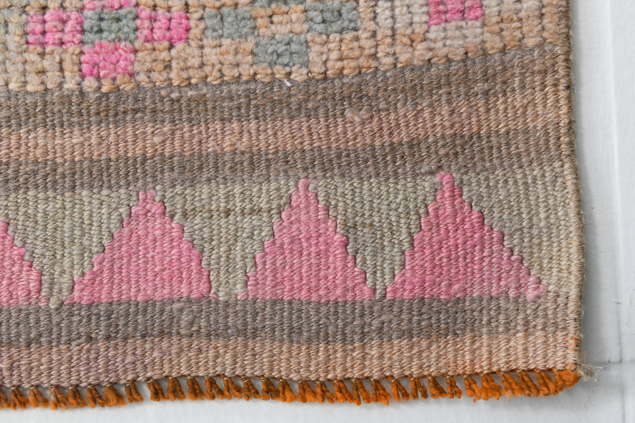 Turkish Vintage Herki Rug 2’9’ x 11’5’