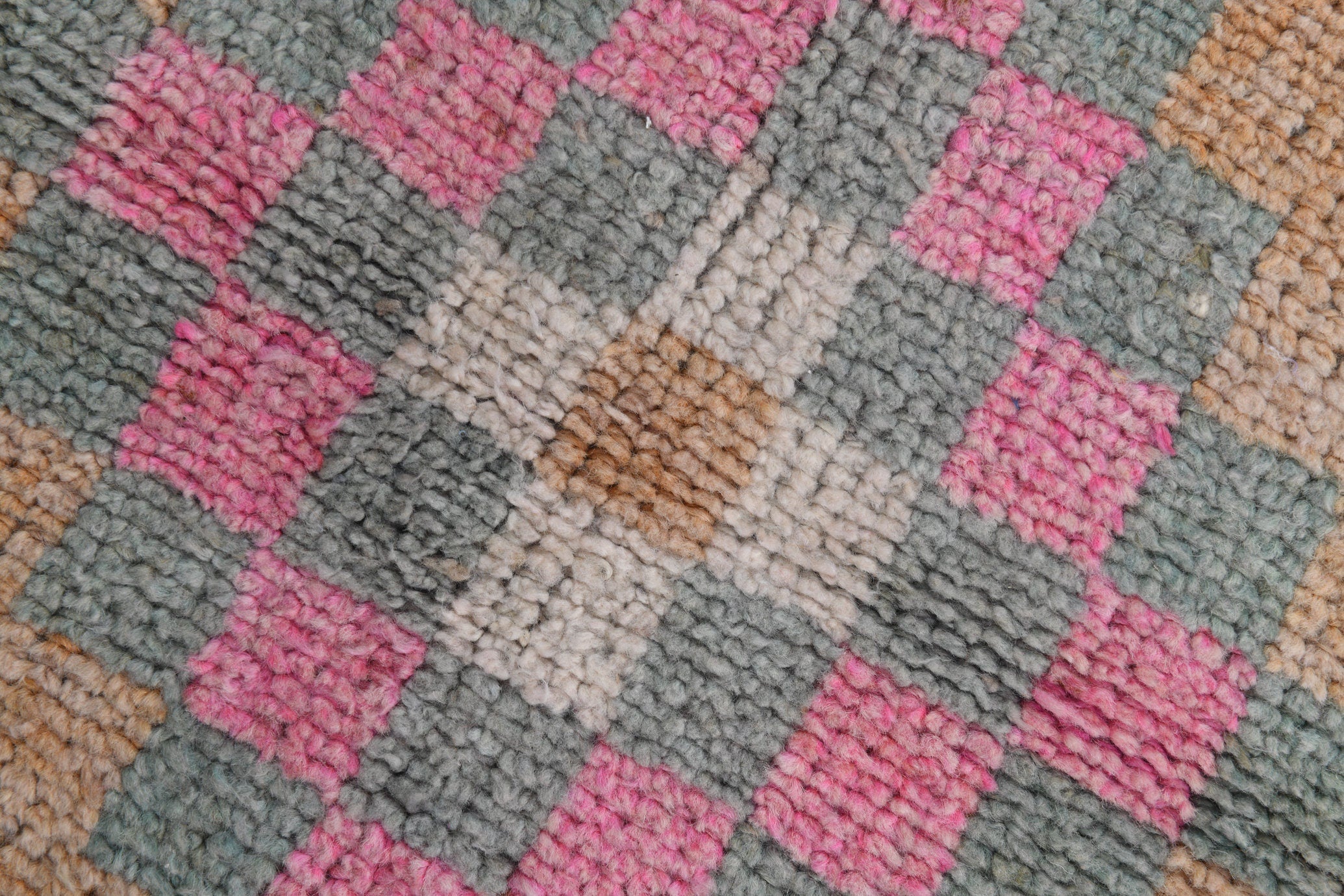 Turkish Vintage Herki Rug 2’9’ x 11’5’