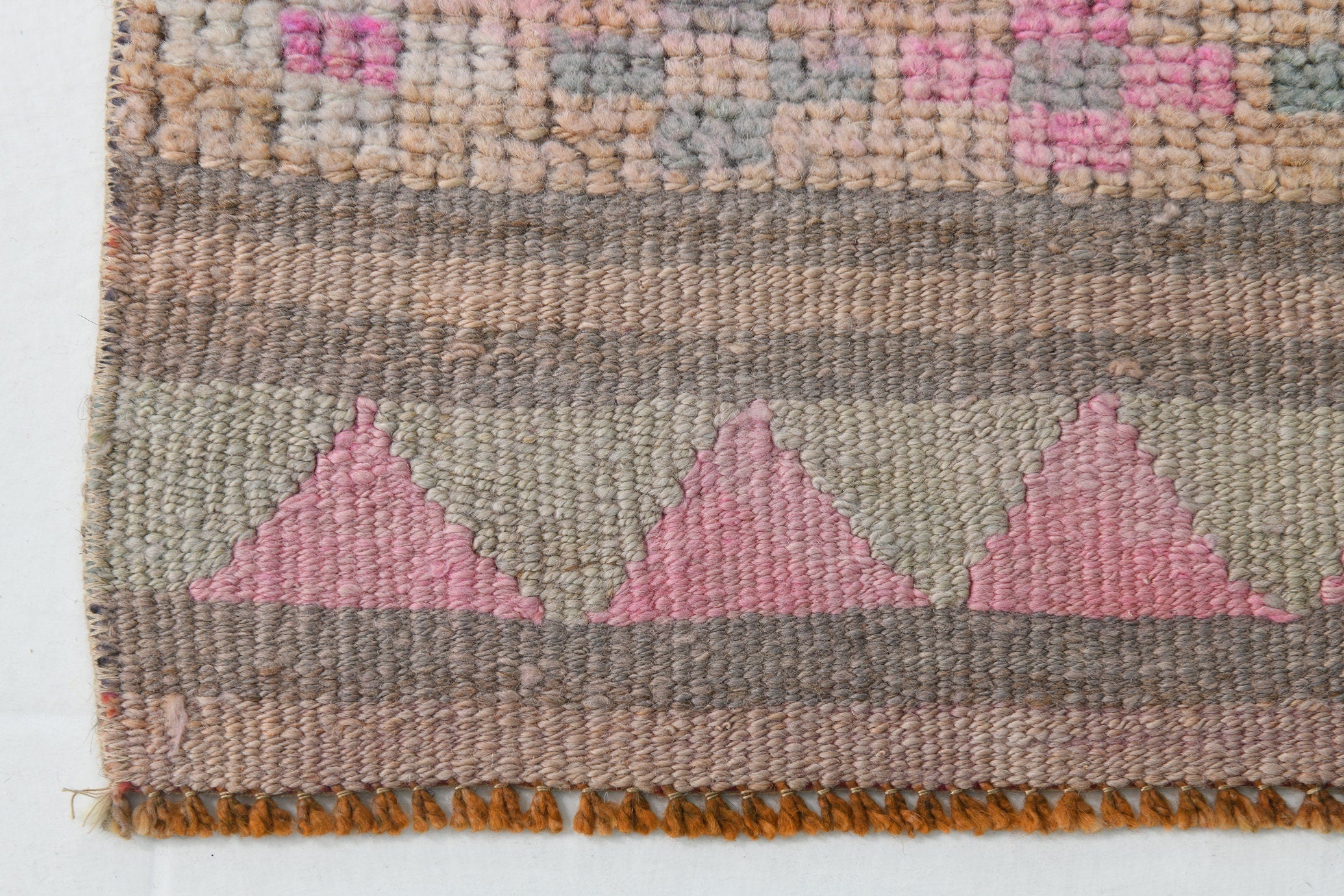 Turkish Vintage Herki Rug 2’9’ x 11’5’