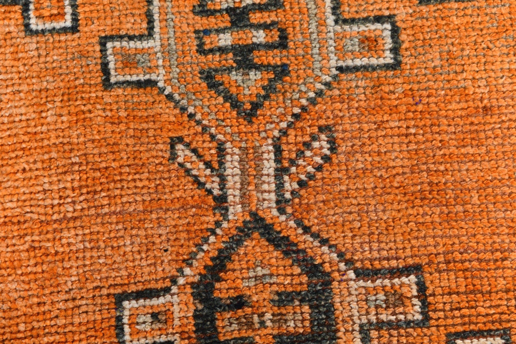 Turkish Vintage Herki Rug 3’0’’ x 11’0’’