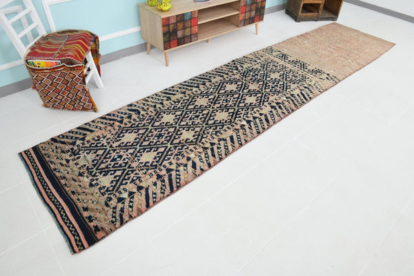 Turkish Vintage Herki Rug 3’0’ x 13’3’
