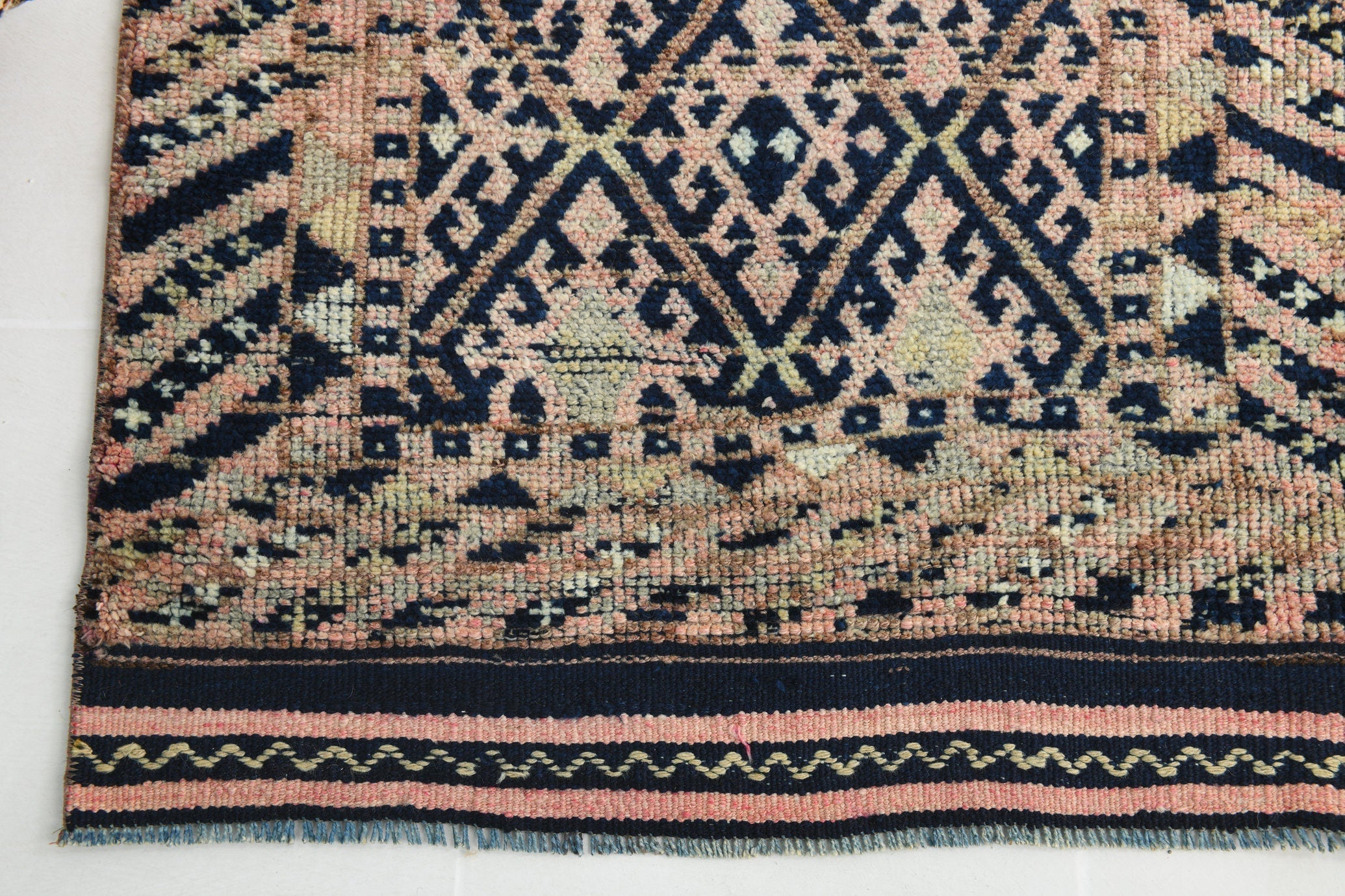 Turkish Vintage Herki Rug 3’0’ x 13’3’
