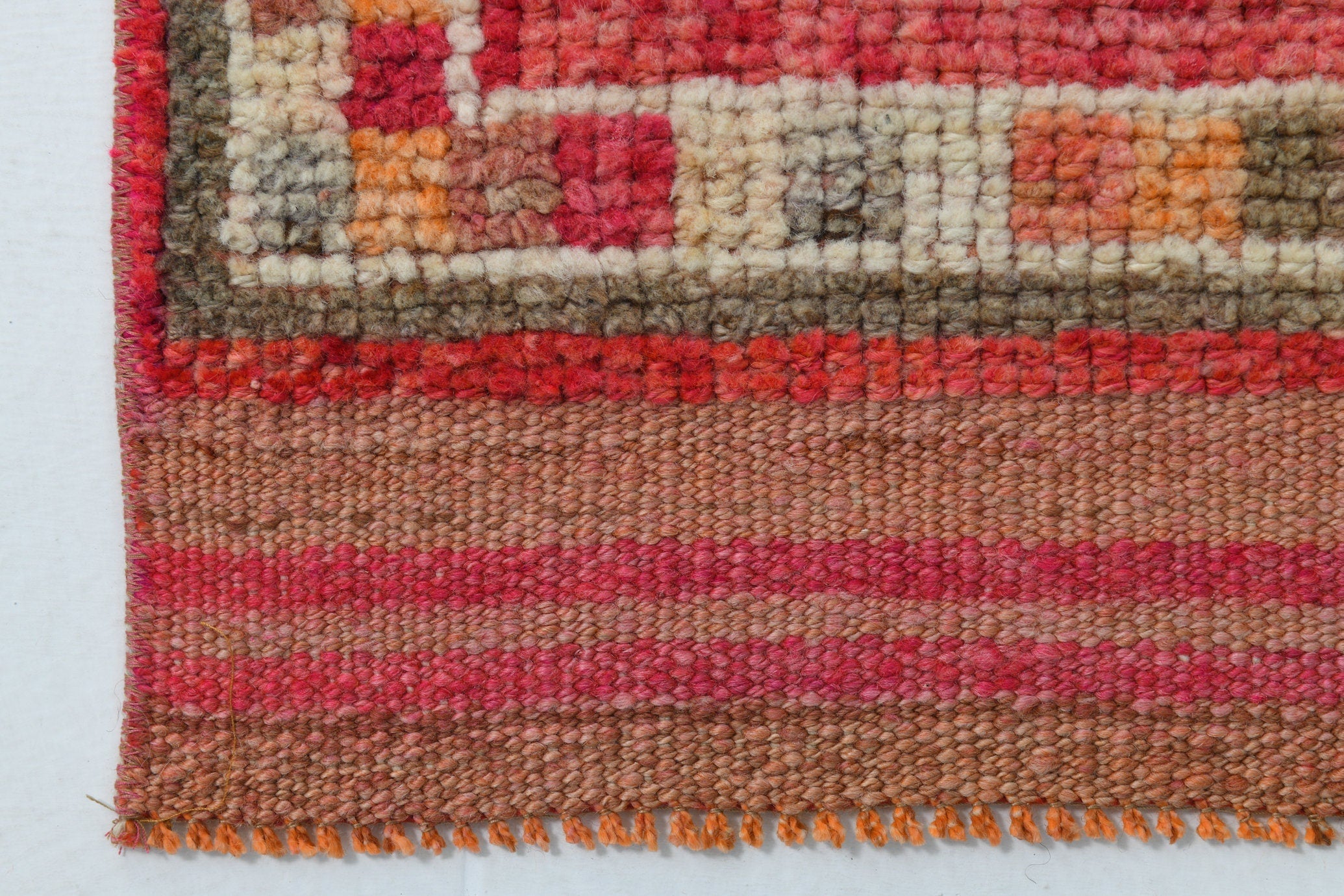 Turkish Vintage Herki Rug 3’1’’ x 10’5’’