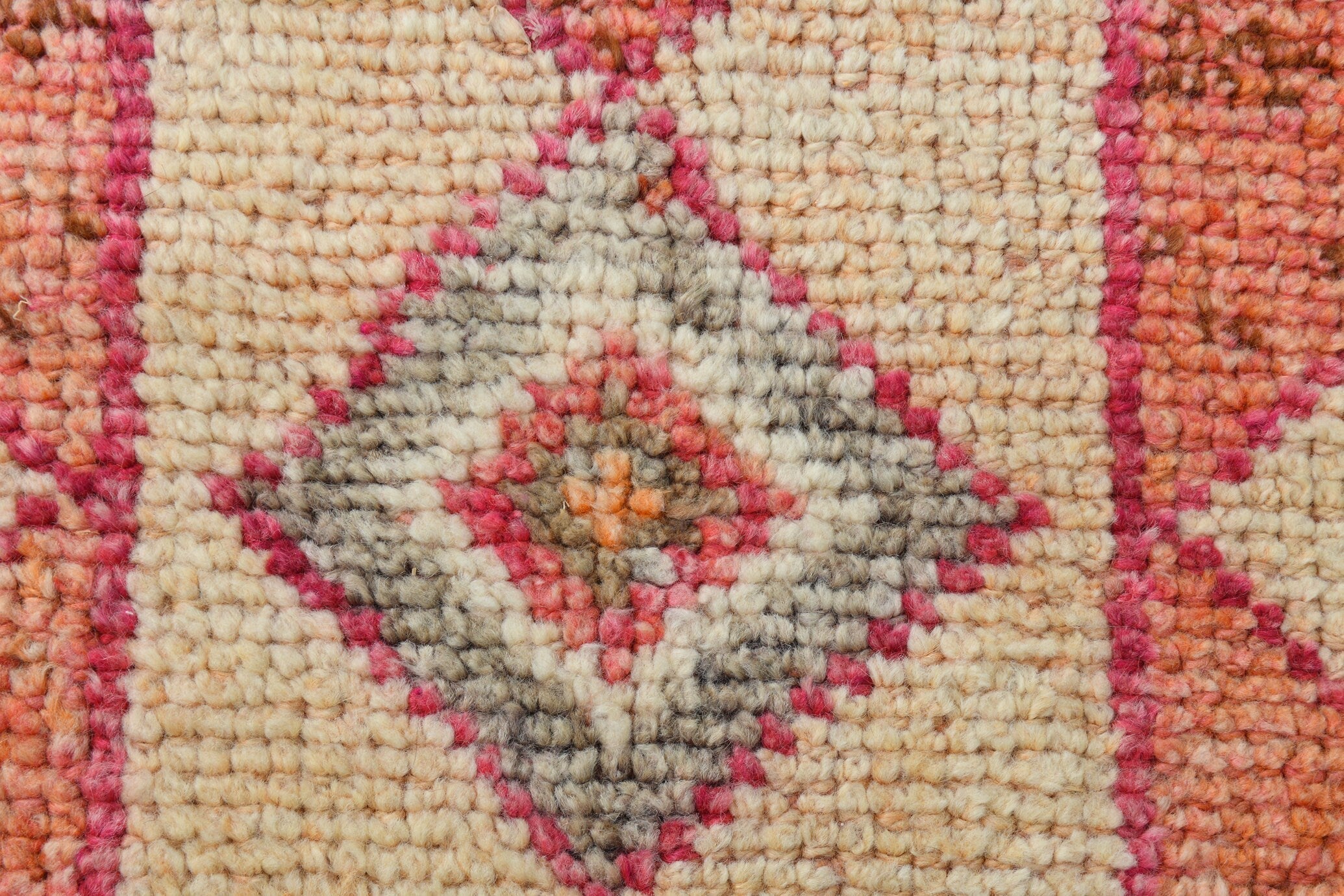 Turkish Vintage Herki Rug 3’1’’ x 10’5’’