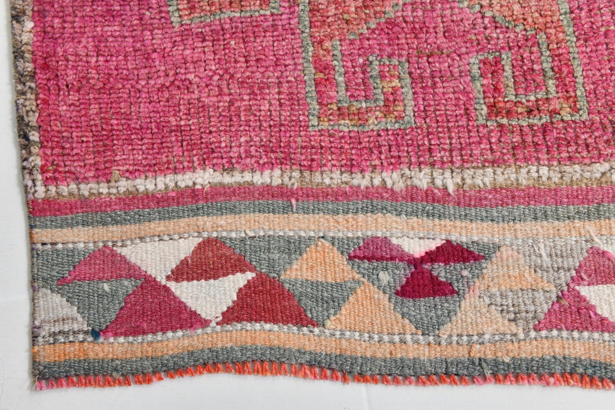 Turkish Vintage Herki Rug 3’2’’ x 10’11’’