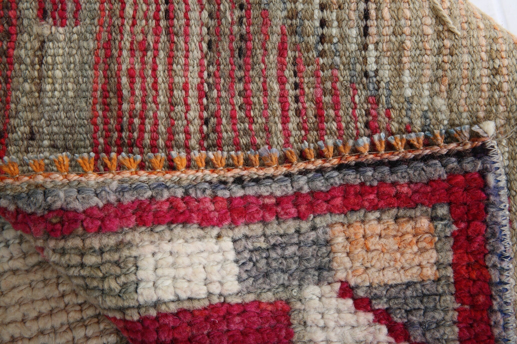 Turkish Vintage Herki Rug 3’2’ x 10’4’
