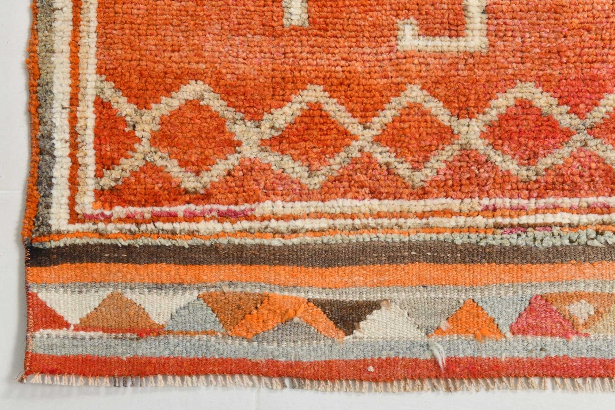 Turkish Vintage Herki Rug 3’2’ x 11’10’