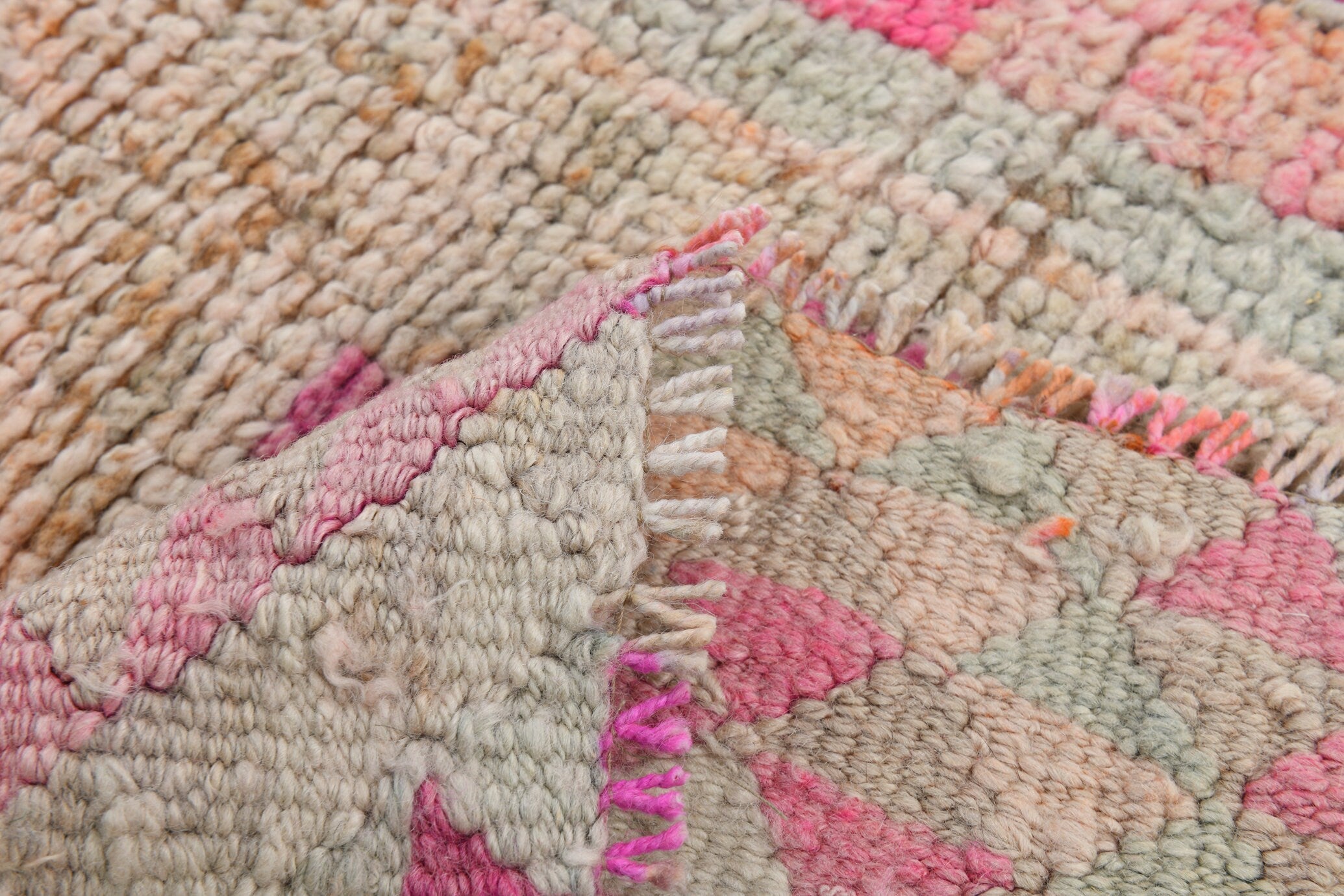 Turkish Vintage Herki Rug 3’3’ x 9’11’