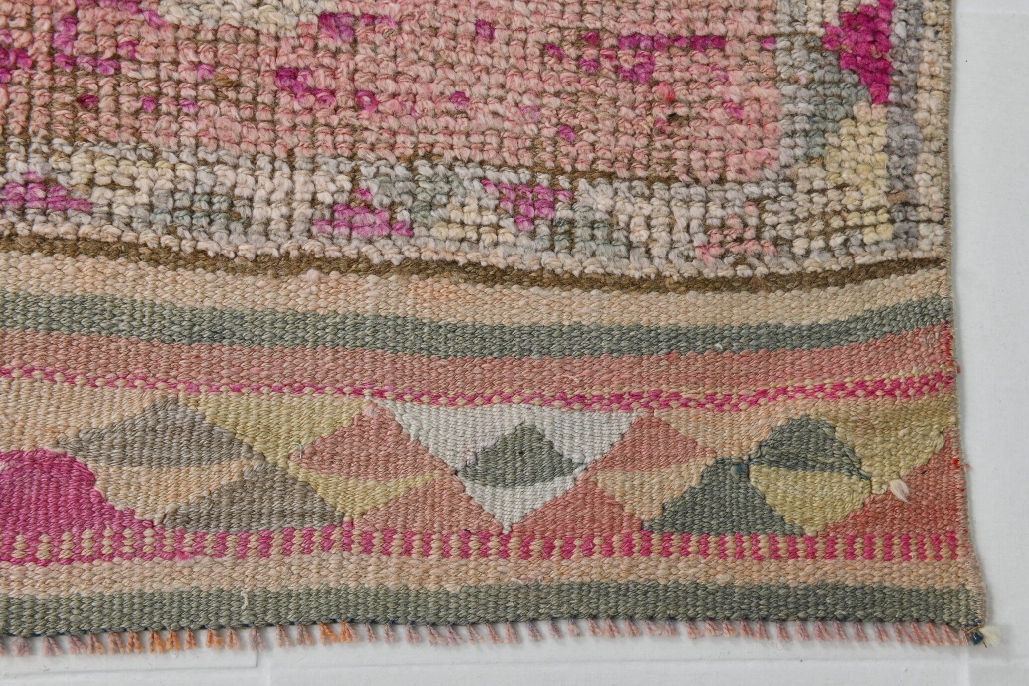 Turkish Vintage Herki Rug 9’3’ x 2’11’