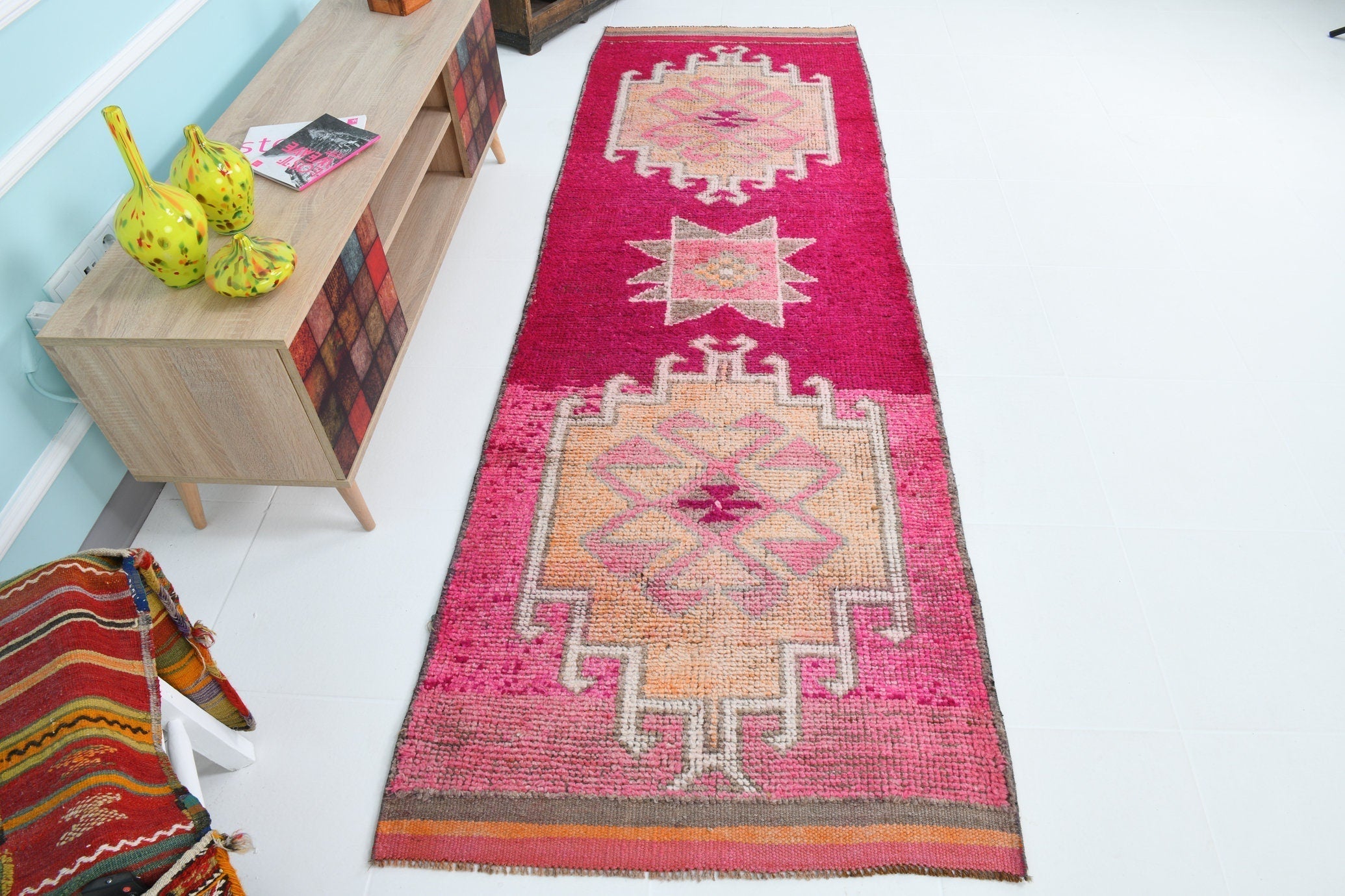 Turkish Vintage Herki Rug 9’6’ x 3’1’