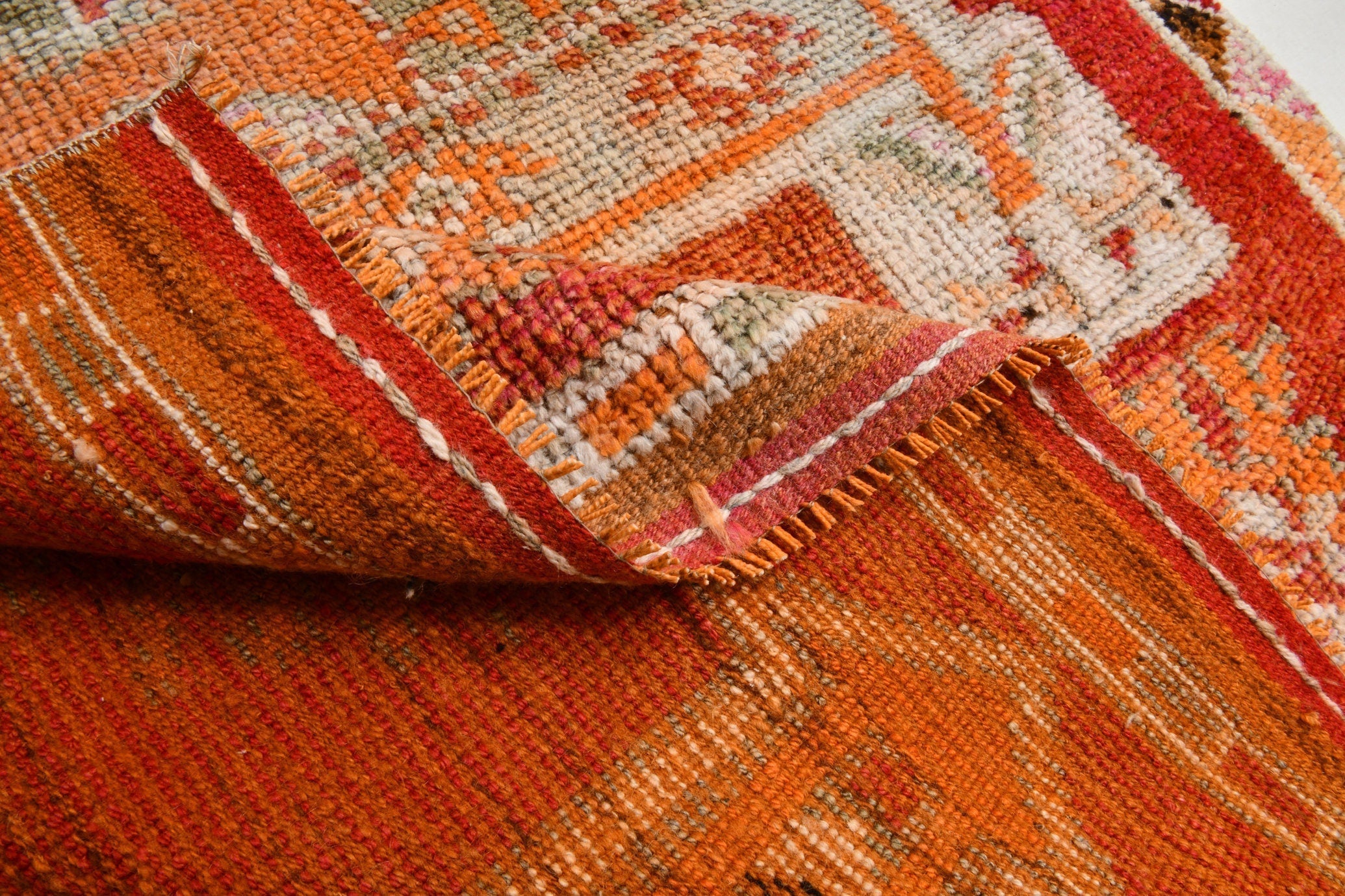 Turkish Vintage Herki Rug3’11’ x 11’4’