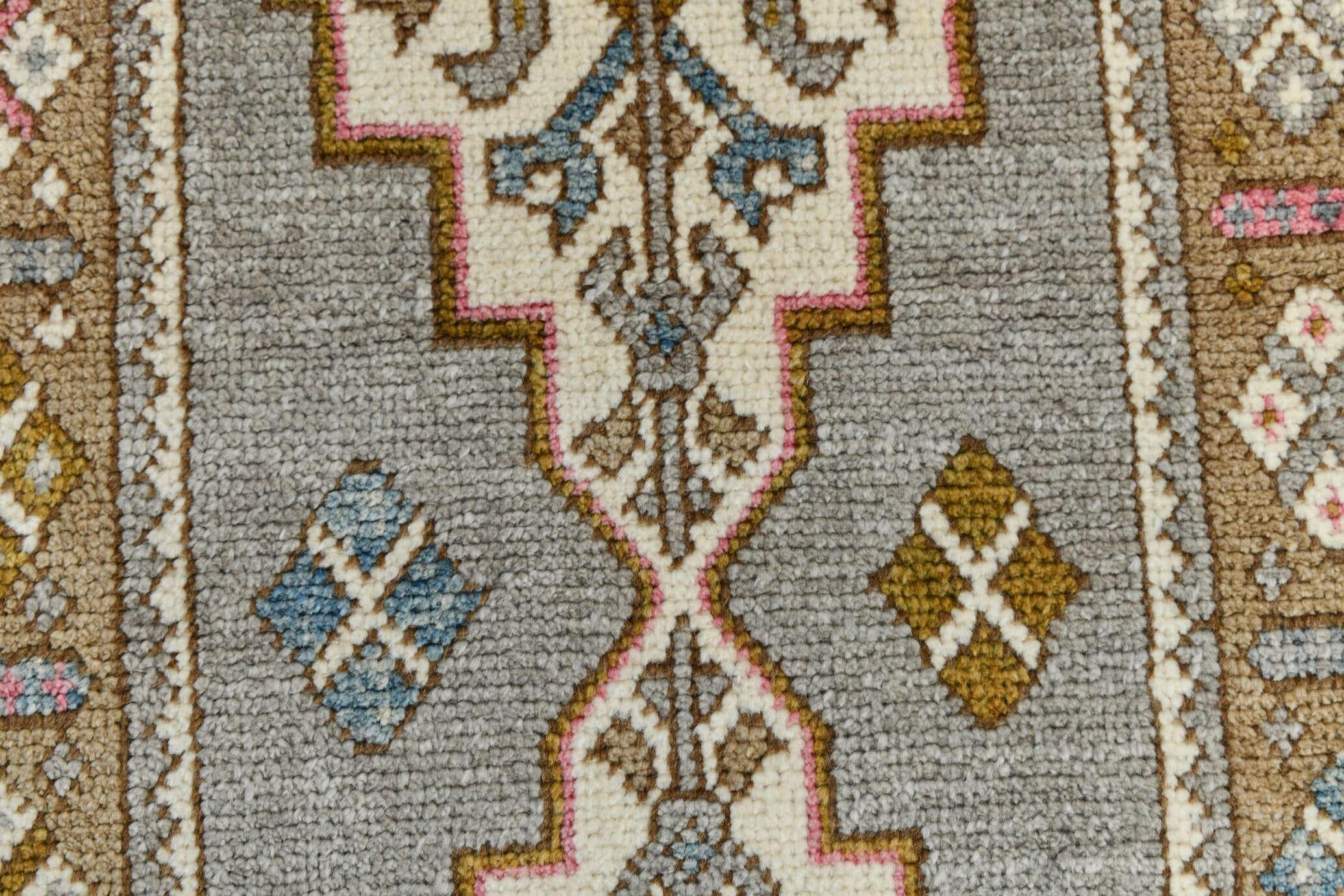 Turkish Vintage Oushak Rug 2’9’’ x 10’11’’