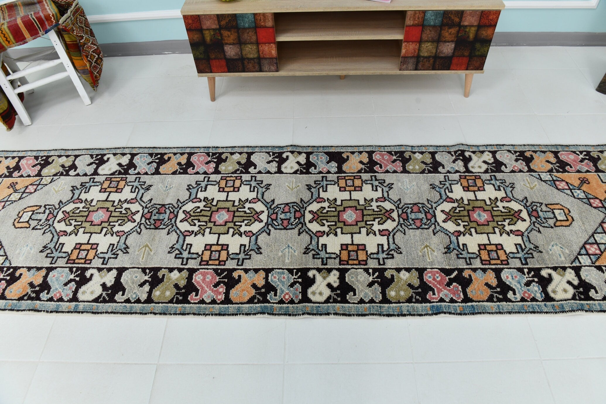 Turkish Vintage Oushak Rug 2’9’’ x 11’11’’