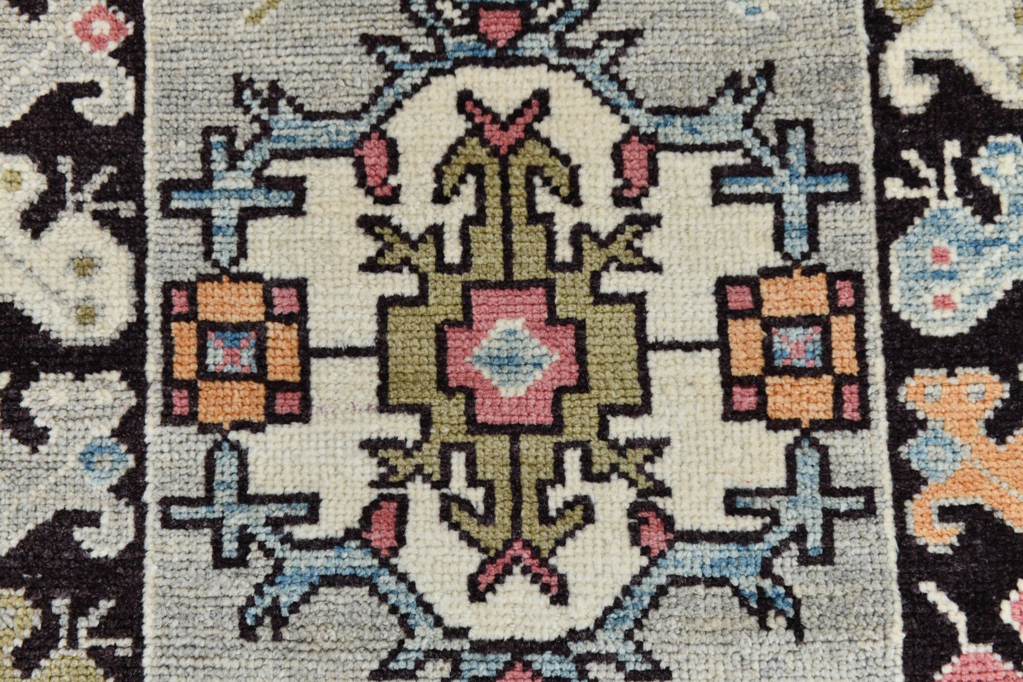 Turkish Vintage Oushak Rug 2’9’’ x 11’11’’