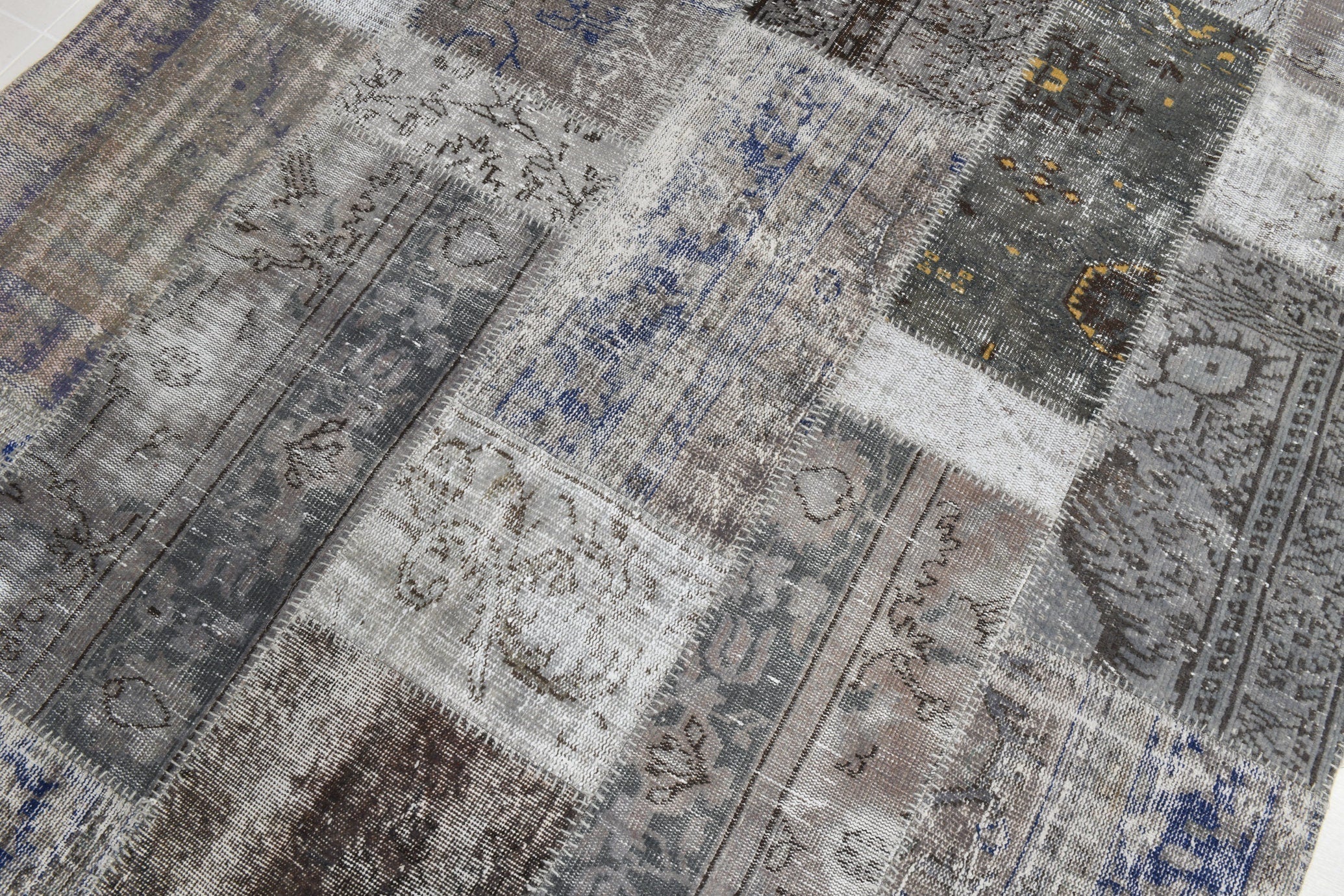 Turkish Vintage Patchwork Rug 9’11’ x 6’10’