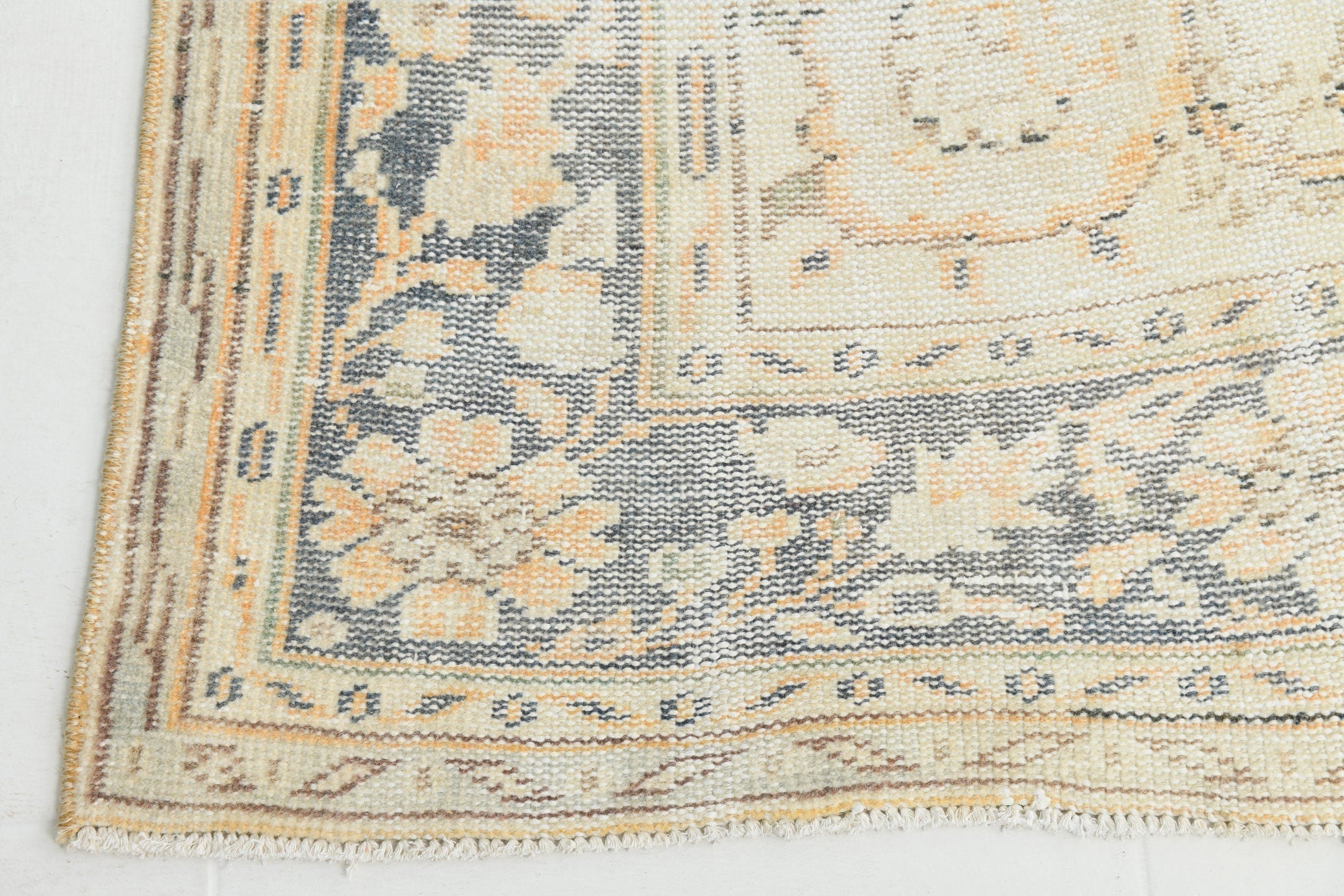 Turkish Vintage Rug 10’0’ x 5’11’