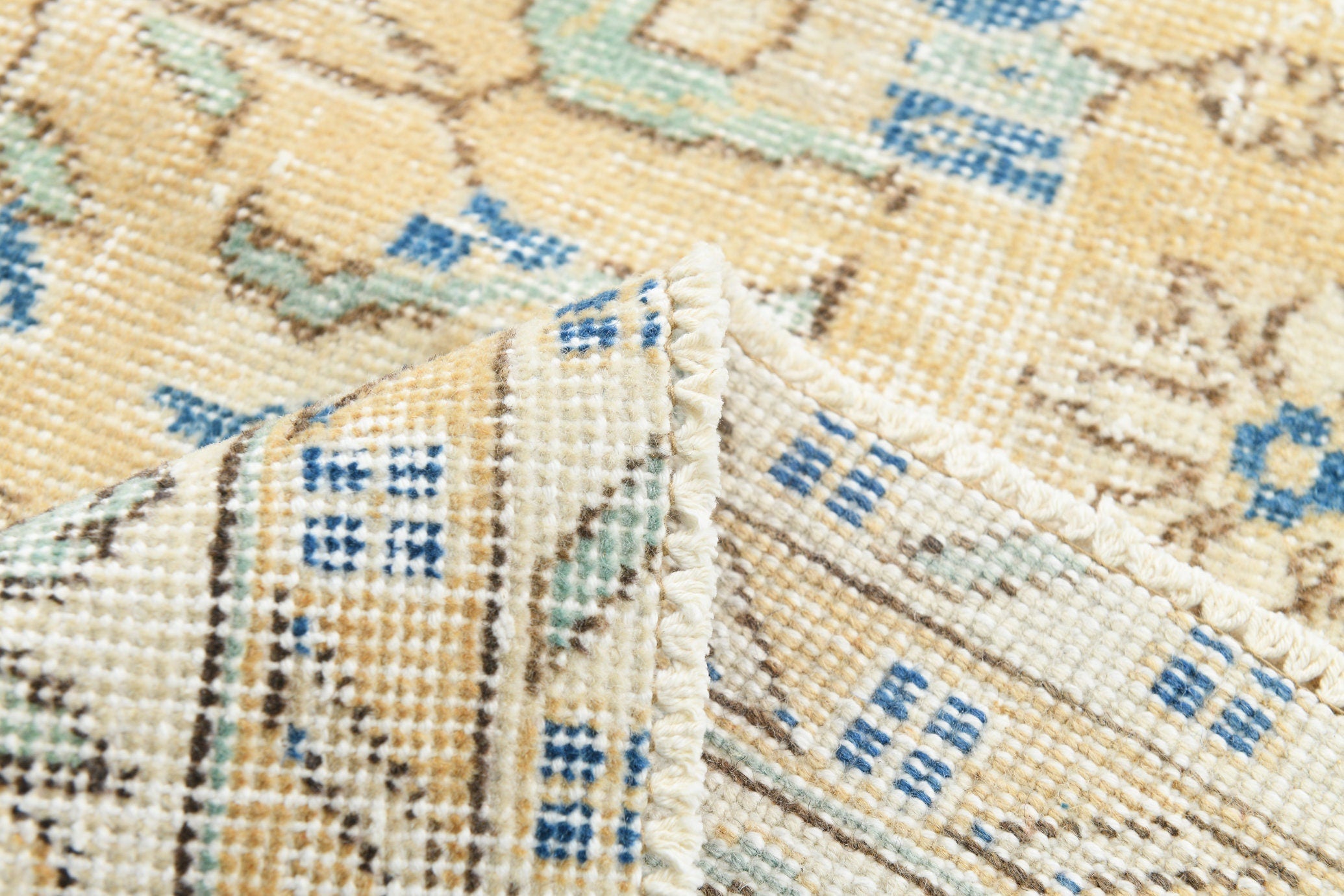 Turkish Vintage Rug 10’1’ x 6’11’