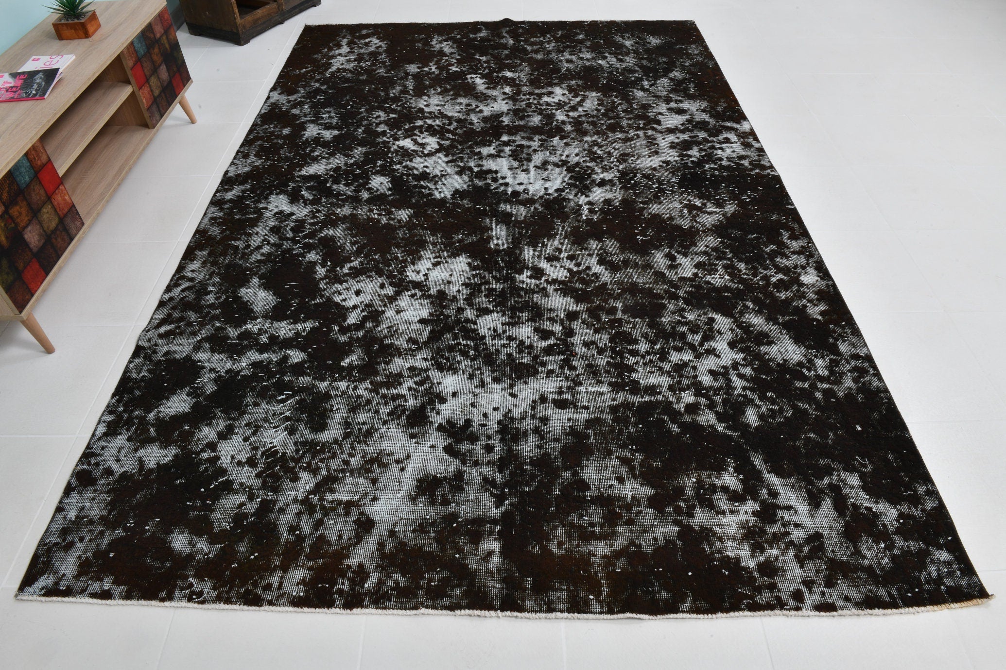 Turkish Vintage Rug 10’2’ x 6’10’
