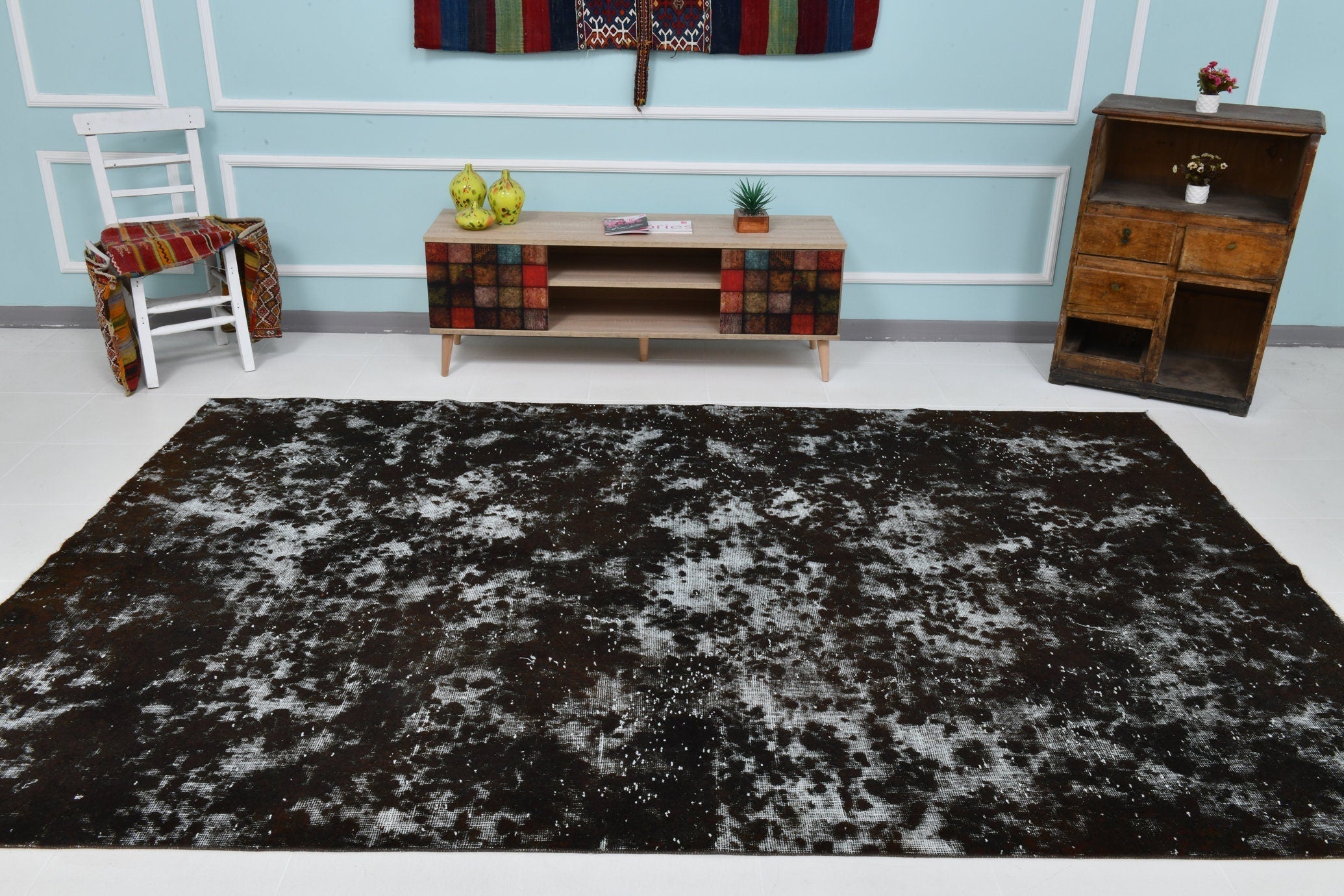Turkish Vintage Rug 10’2’ x 6’10’