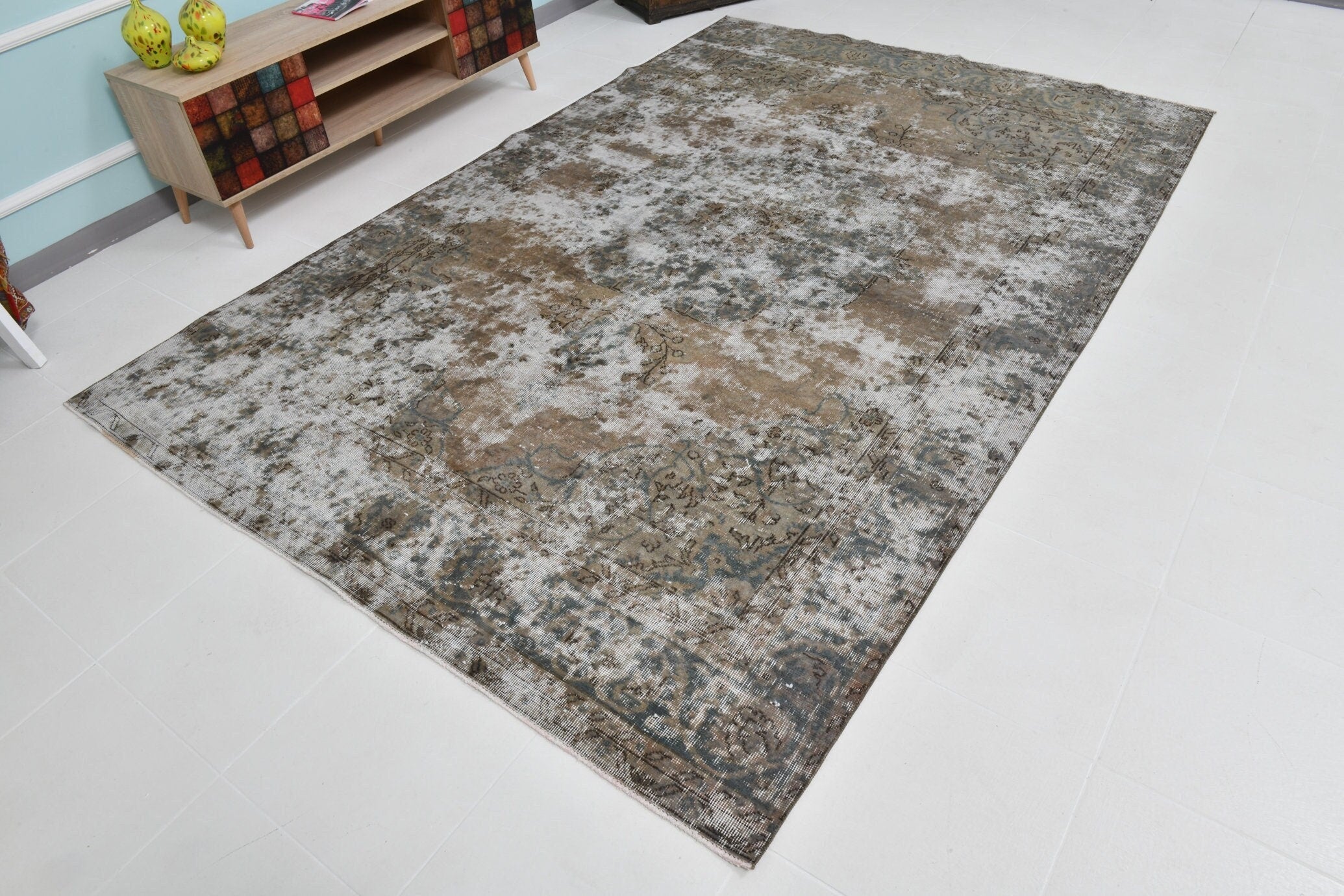 Turkish Vintage Rug 10’2’ x 6’9’