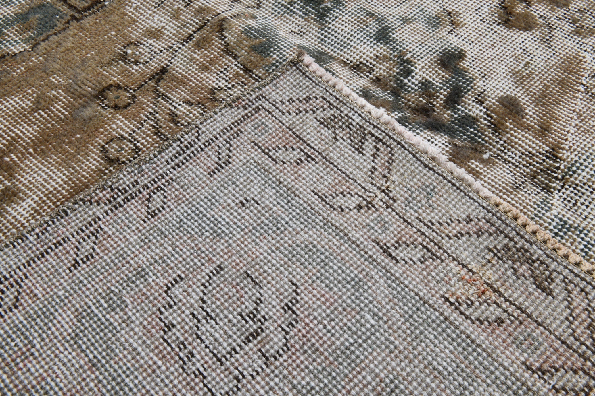 Turkish Vintage Rug 10’2’ x 6’9’