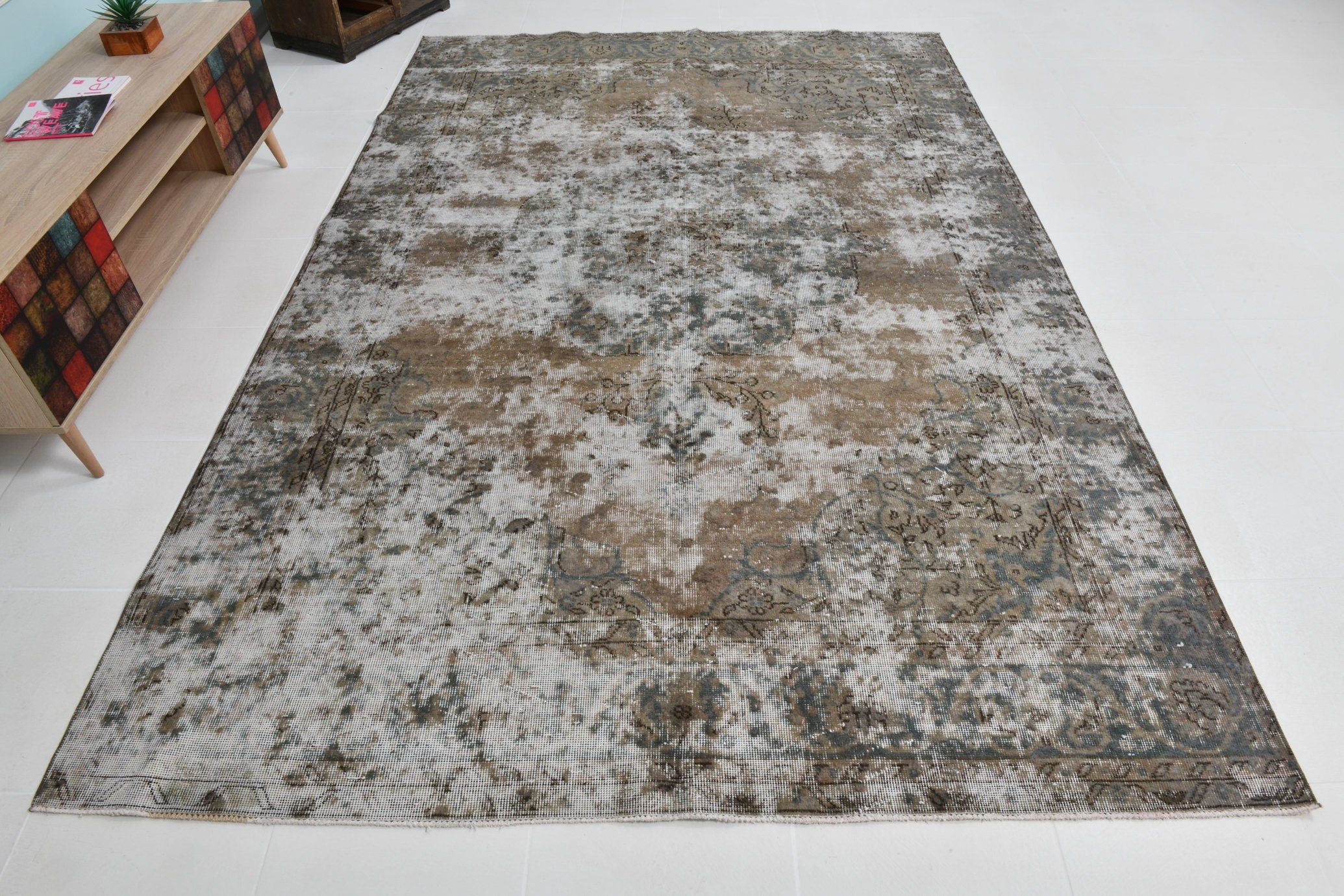 Turkish Vintage Rug 10’2’ x 6’9’