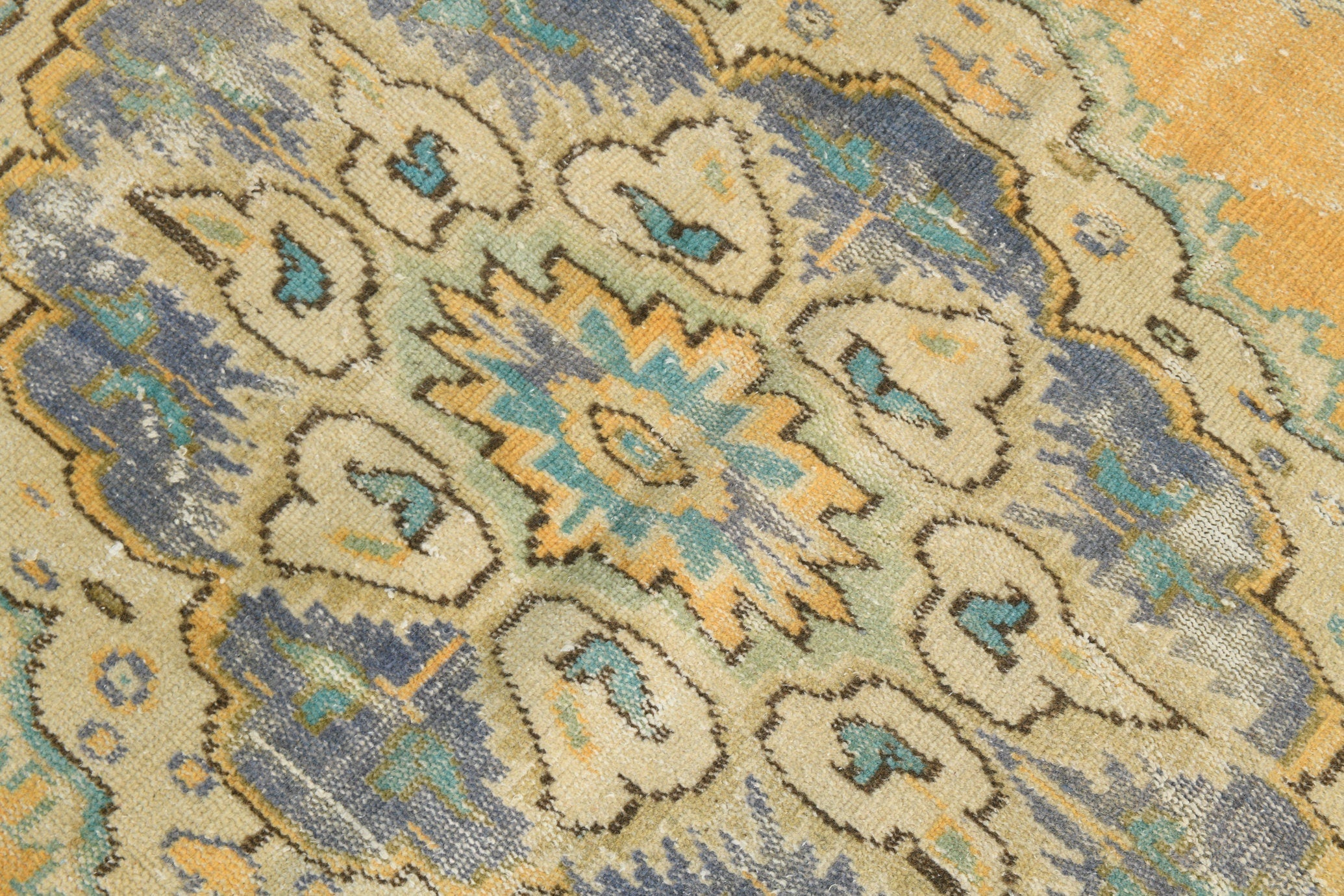 Turkish Vintage Rug 10’3’ x 6’10’