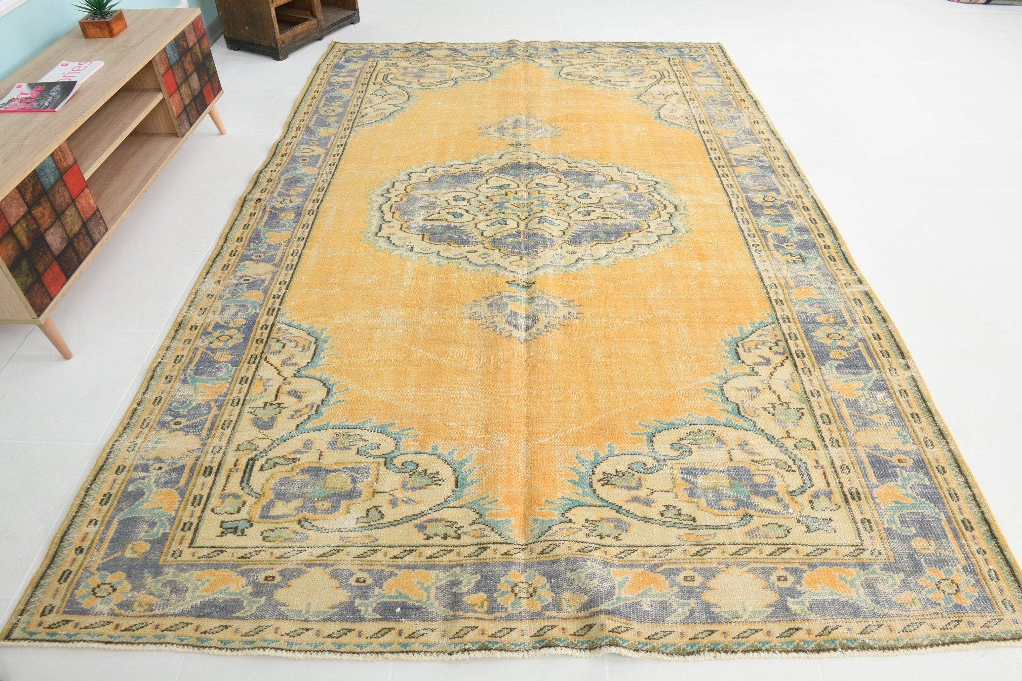 Turkish Vintage Rug 10’3’ x 6’10’