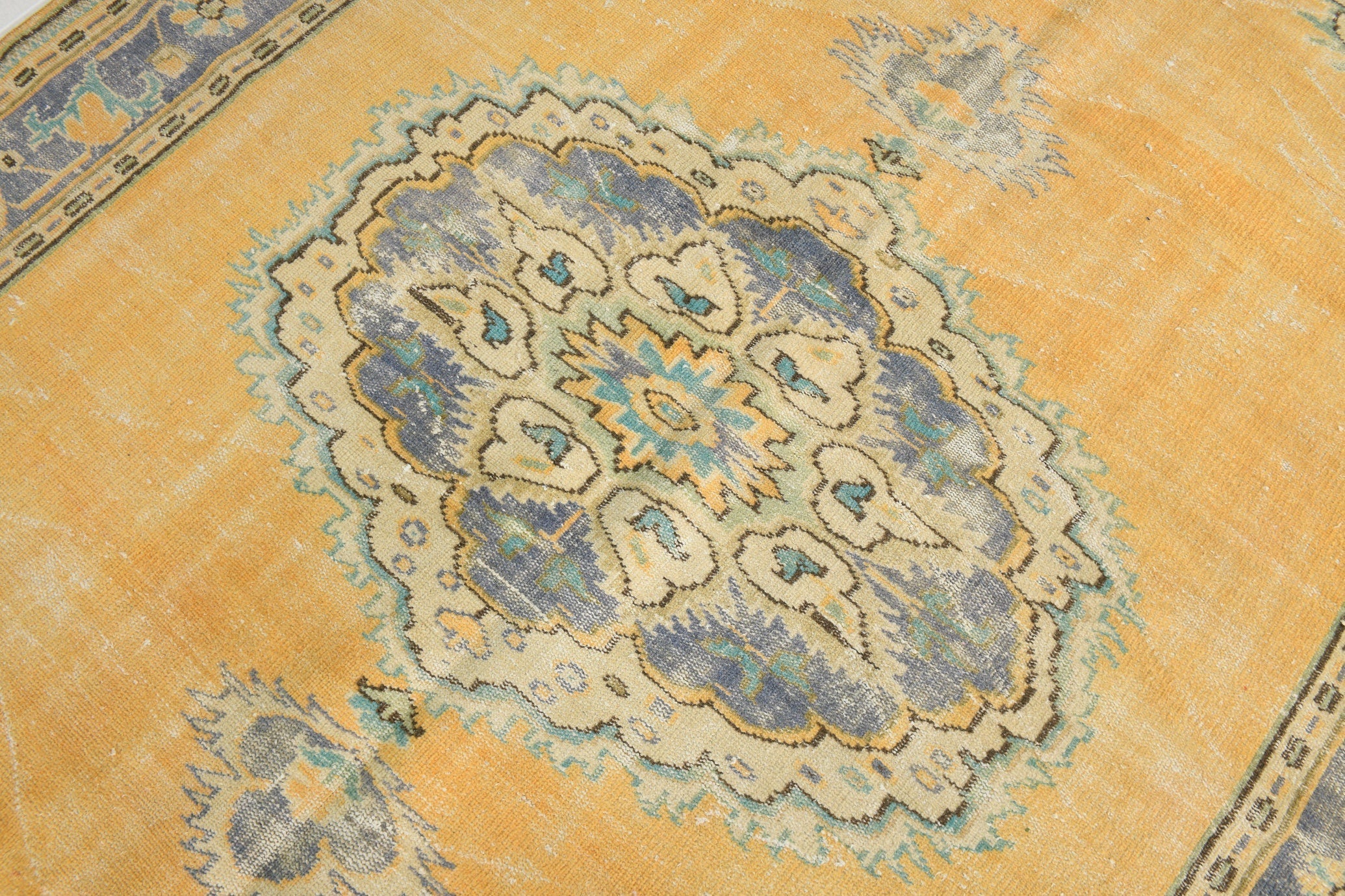 Turkish Vintage Rug 10’3’ x 6’10’