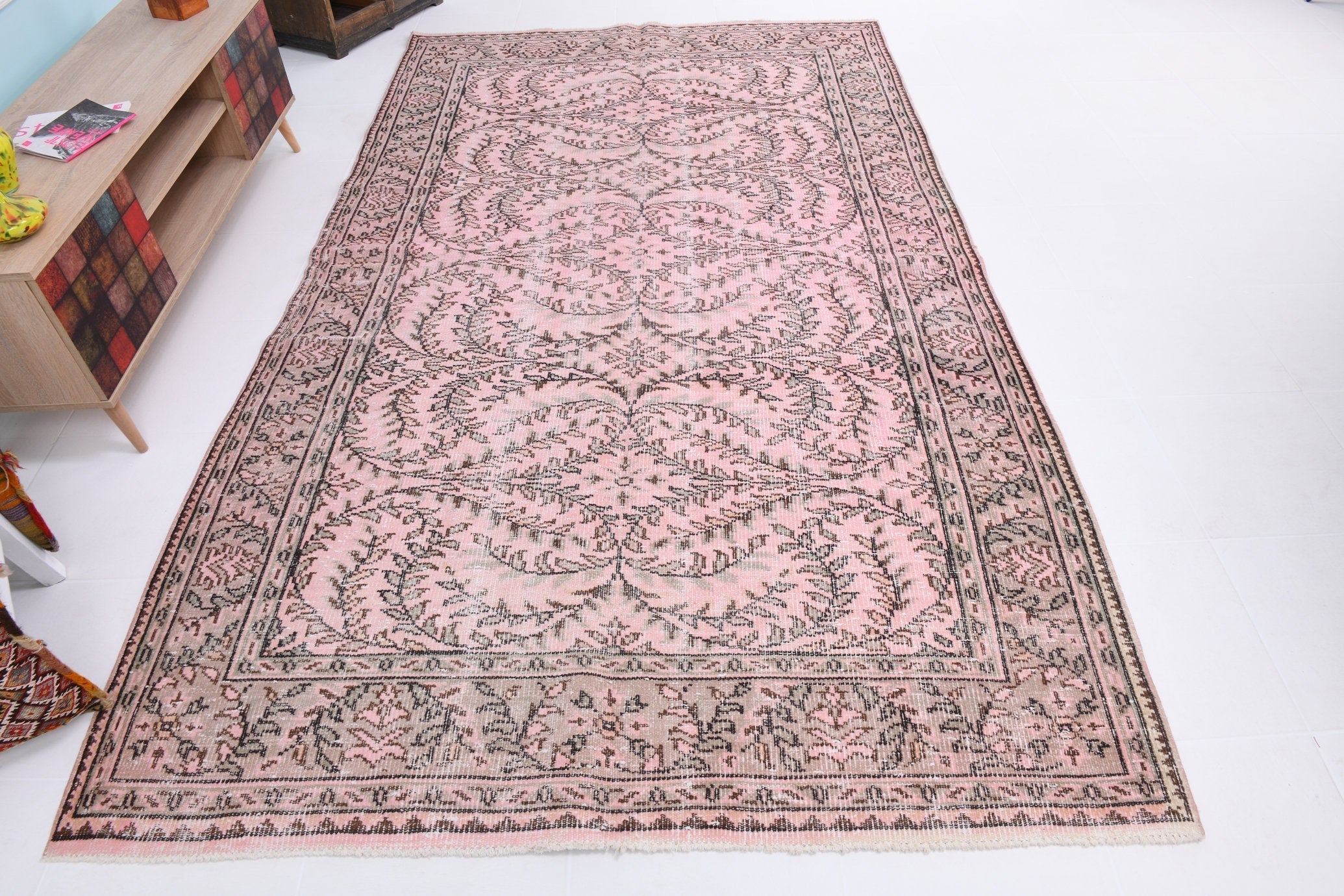 Turkish Vintage Rug 10’4’ x 5’11’