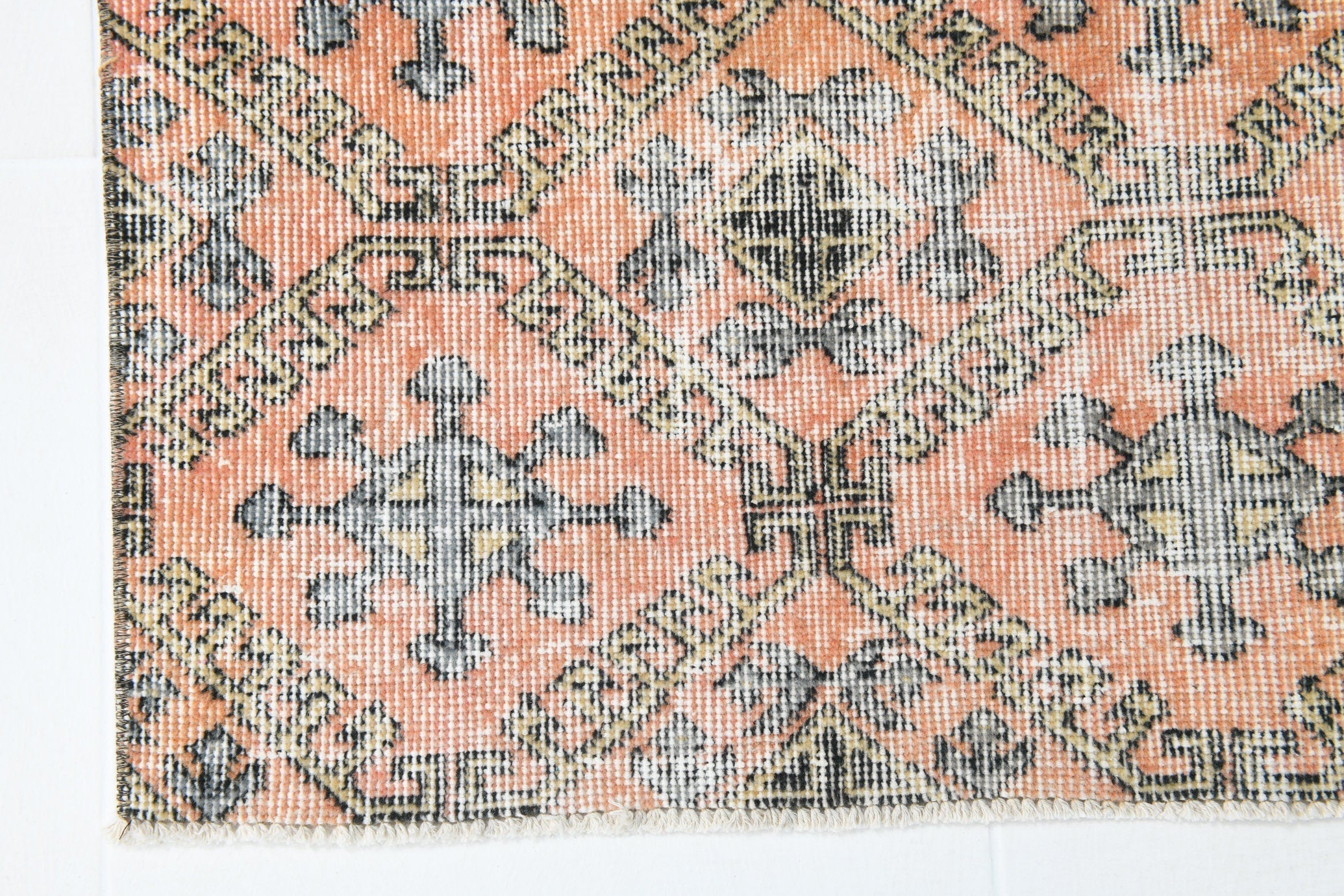 Turkish Vintage Rug 10’4’ x 6’10’