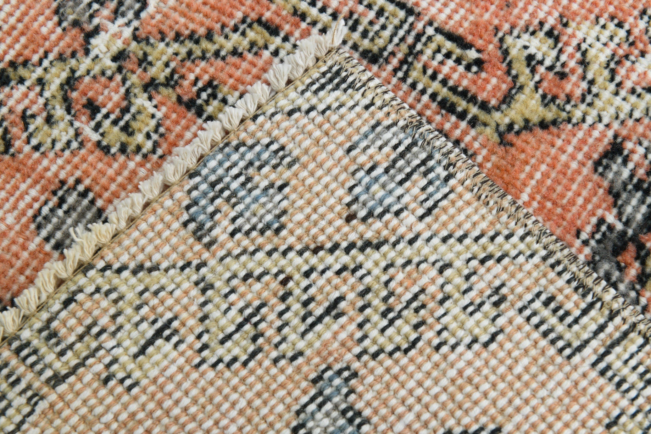 Turkish Vintage Rug 10’4’ x 6’10’