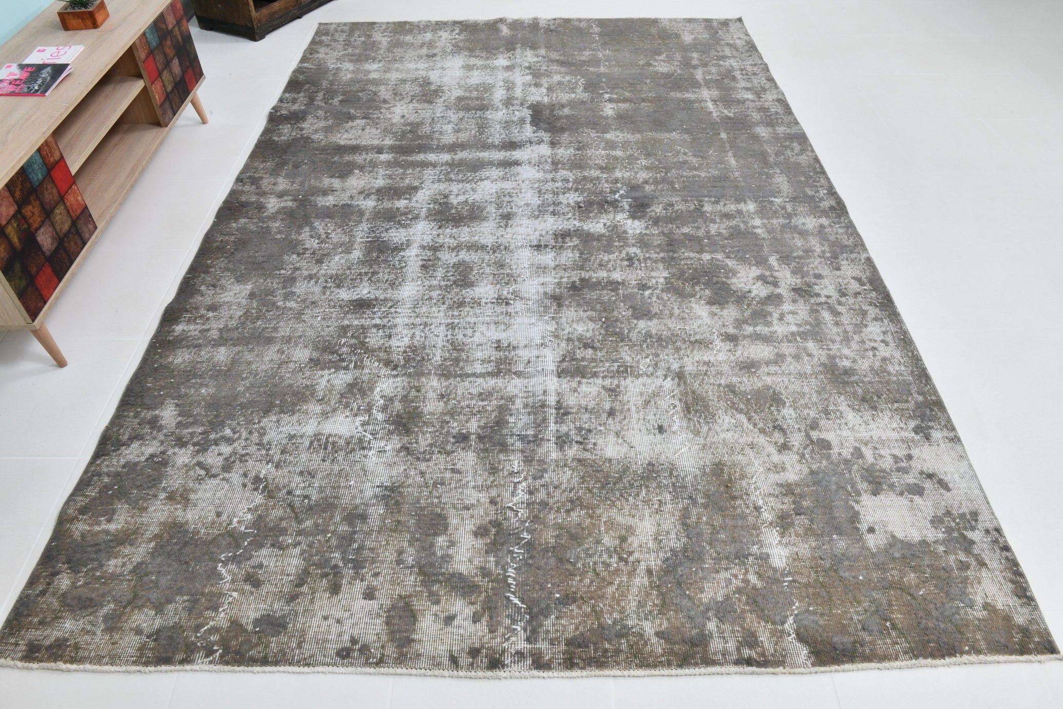 Turkish Vintage Rug 10’4’ x 6’9’