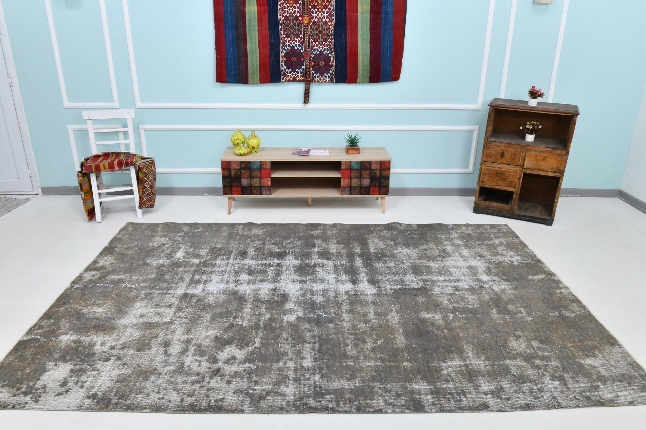 Turkish Vintage Rug 10’4’ x 6’9’