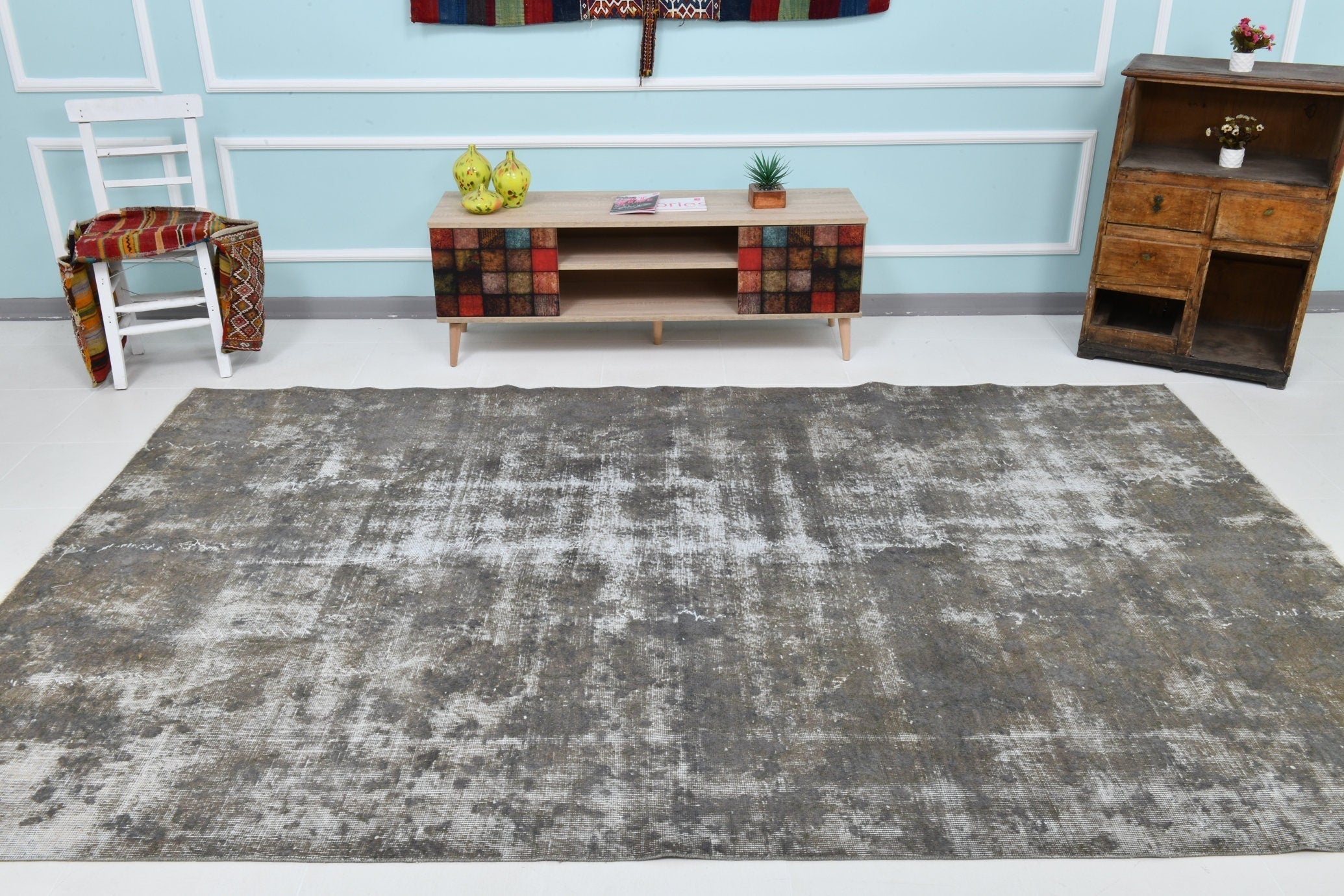 Turkish Vintage Rug 10’4’ x 6’9’