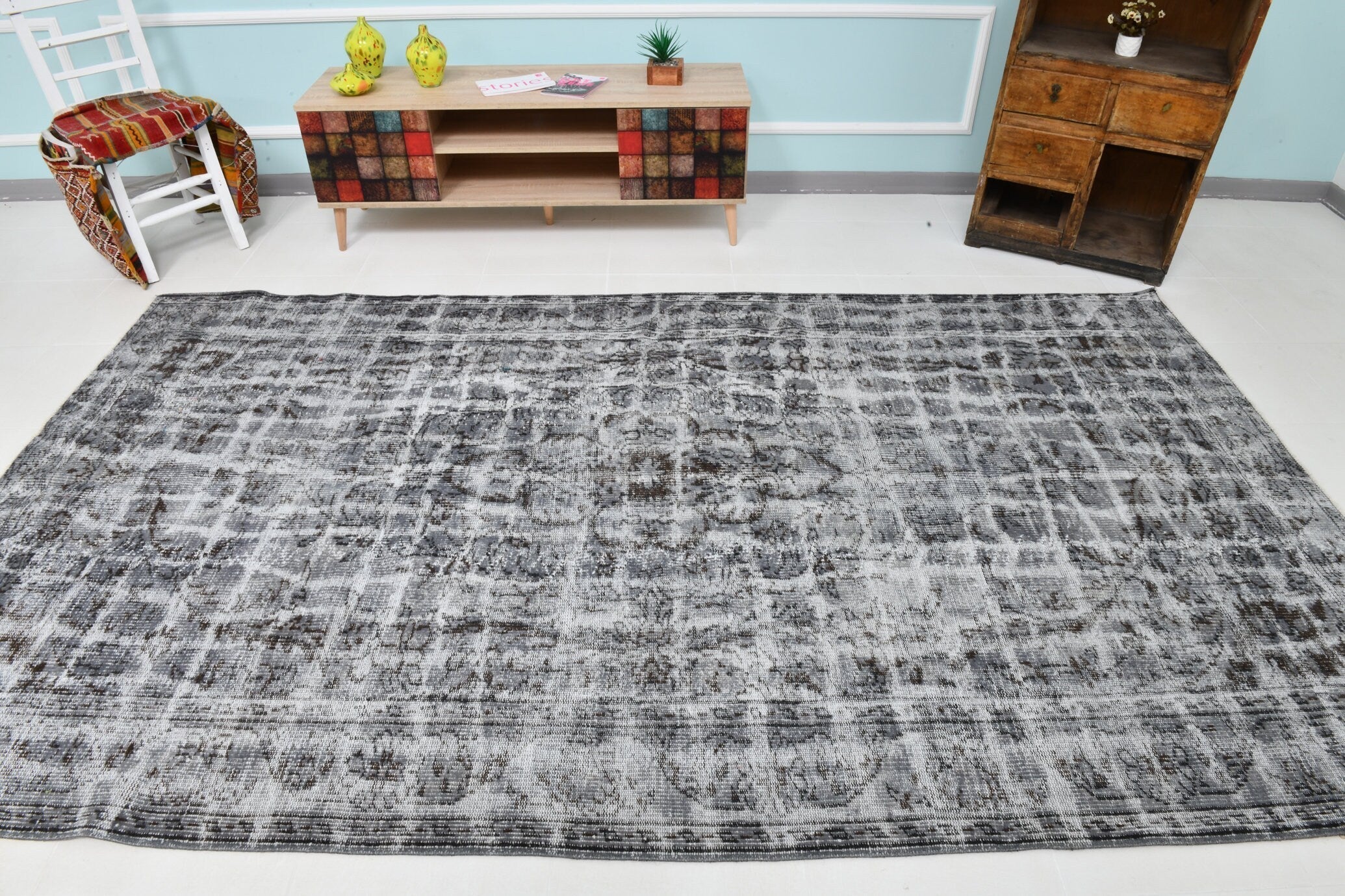 Turkish Vintage Rug 10’5’ x 5’10’
