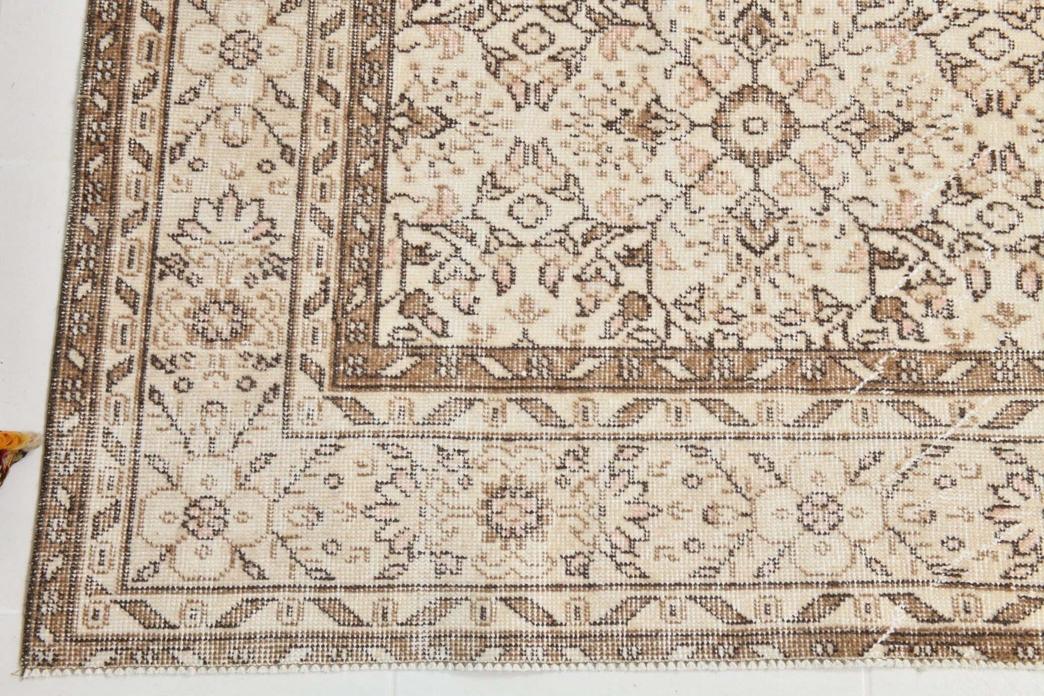 Turkish Vintage Rug 10’7’ x 6’11’