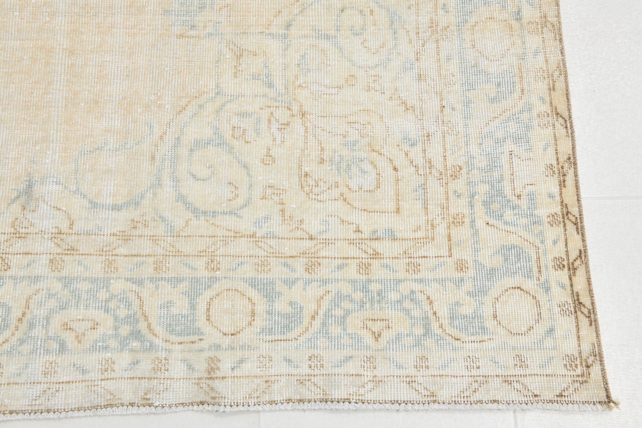Turkish Vintage Rug 10’7’’ x 6’7’’