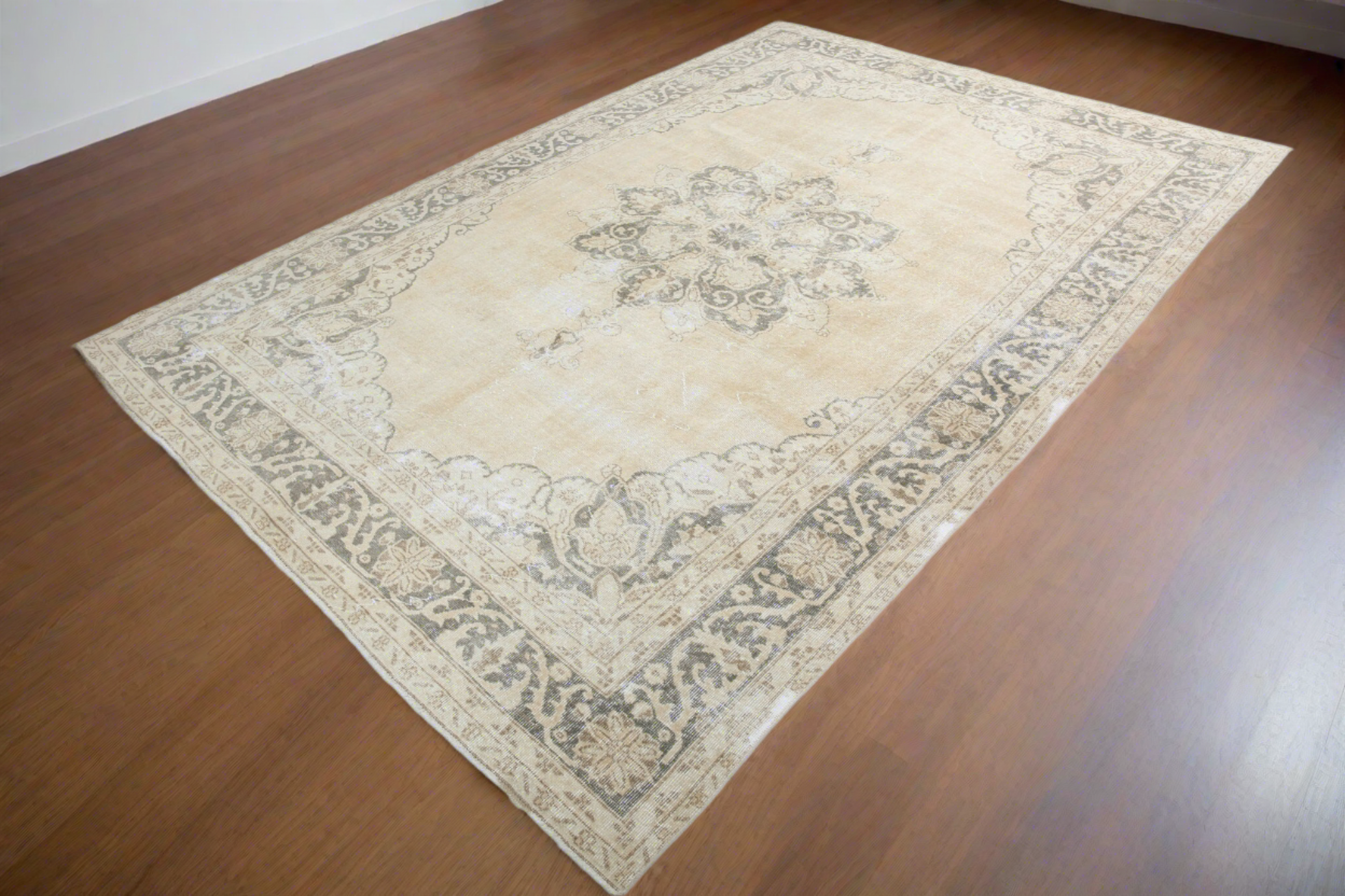 Turkish Vintage Rug 10’7’ x 7’4’