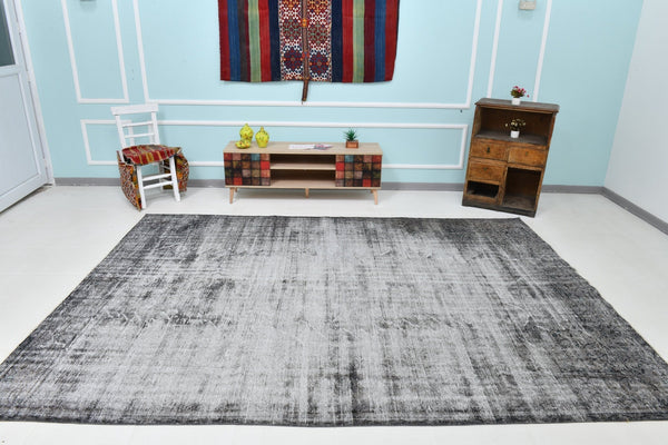 Turkish Vintage Rug 10’8’ x 7’10’