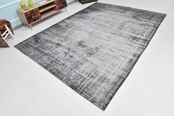 Turkish Vintage Rug 10’8’ x 7’10’