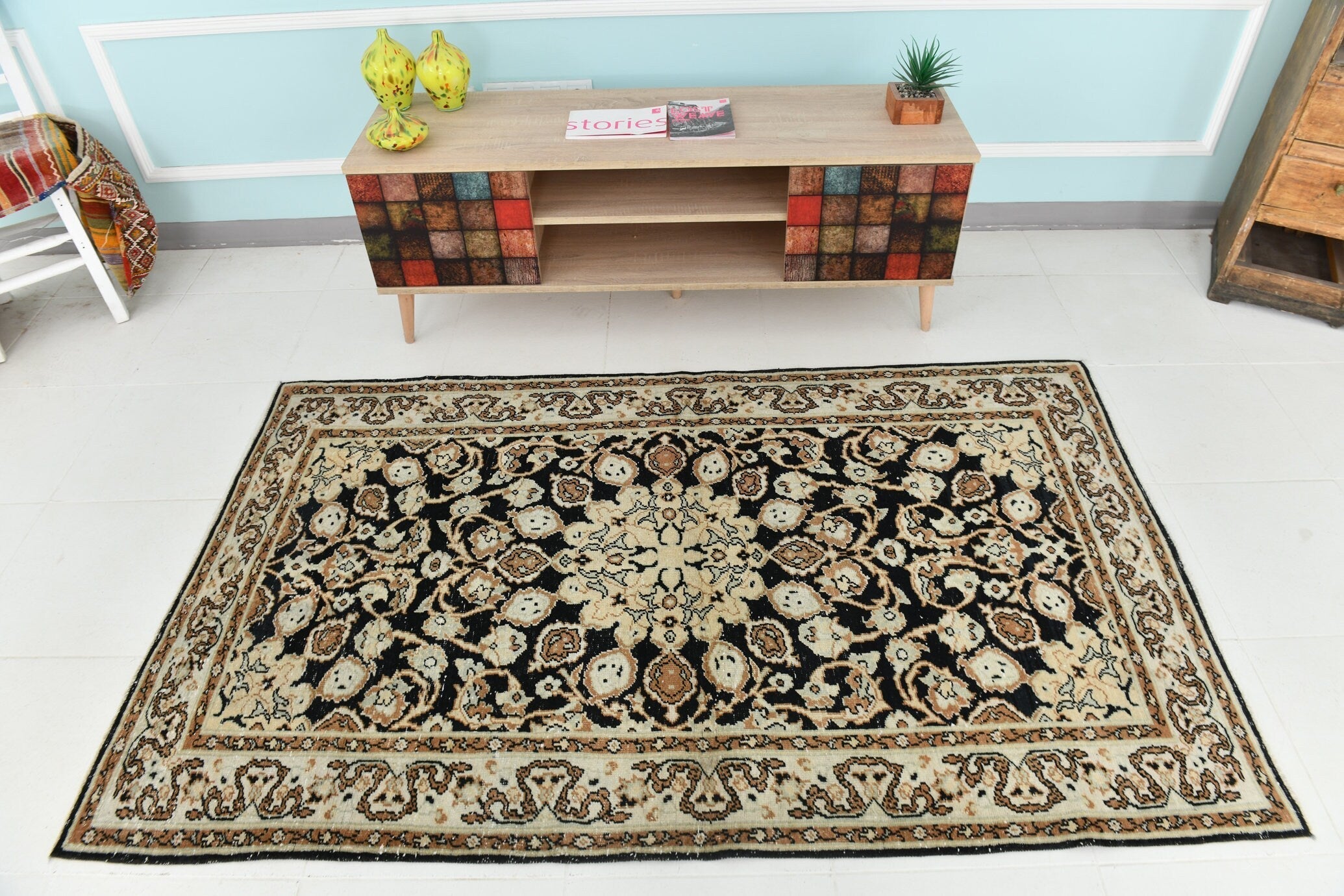 Turkish Vintage Rug 3’10’ x 6’5’