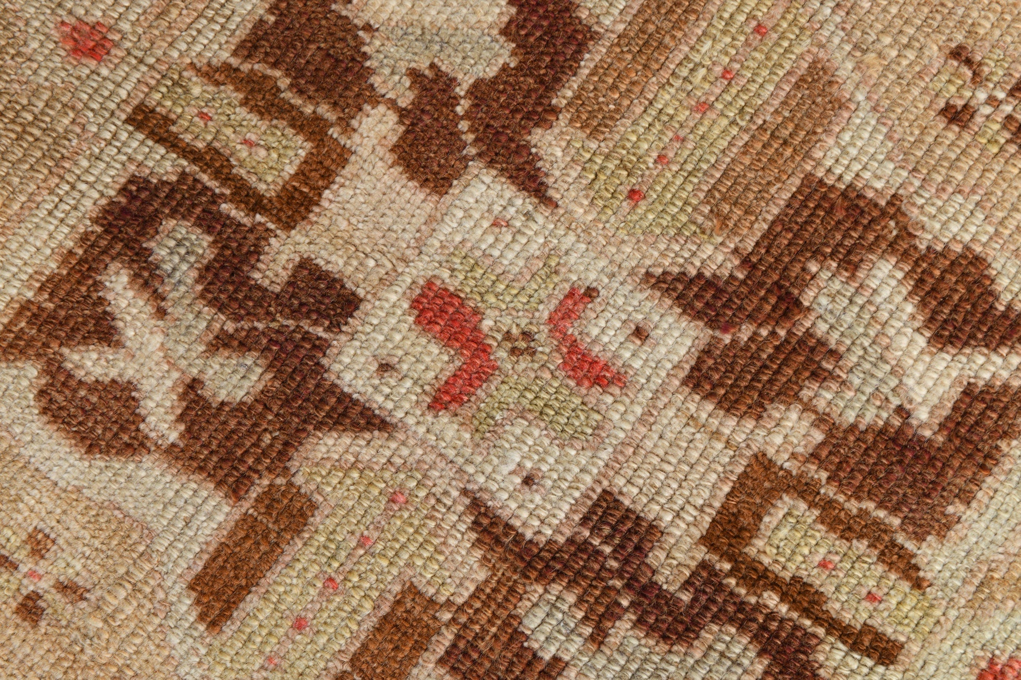 Turkish Vintage Rug 3’10’ x 6’9’