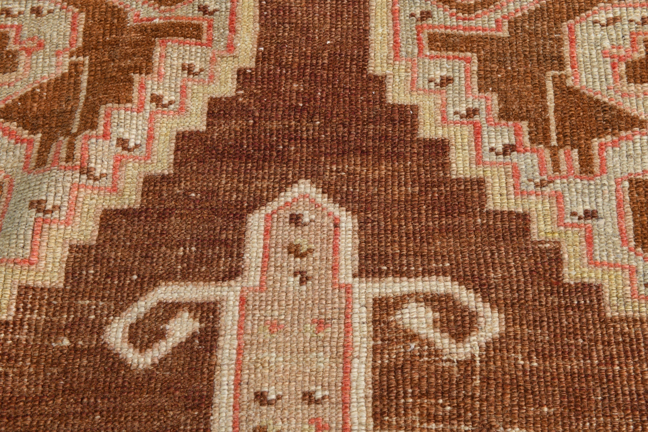 Turkish Vintage Rug 3’10’ x 6’9’