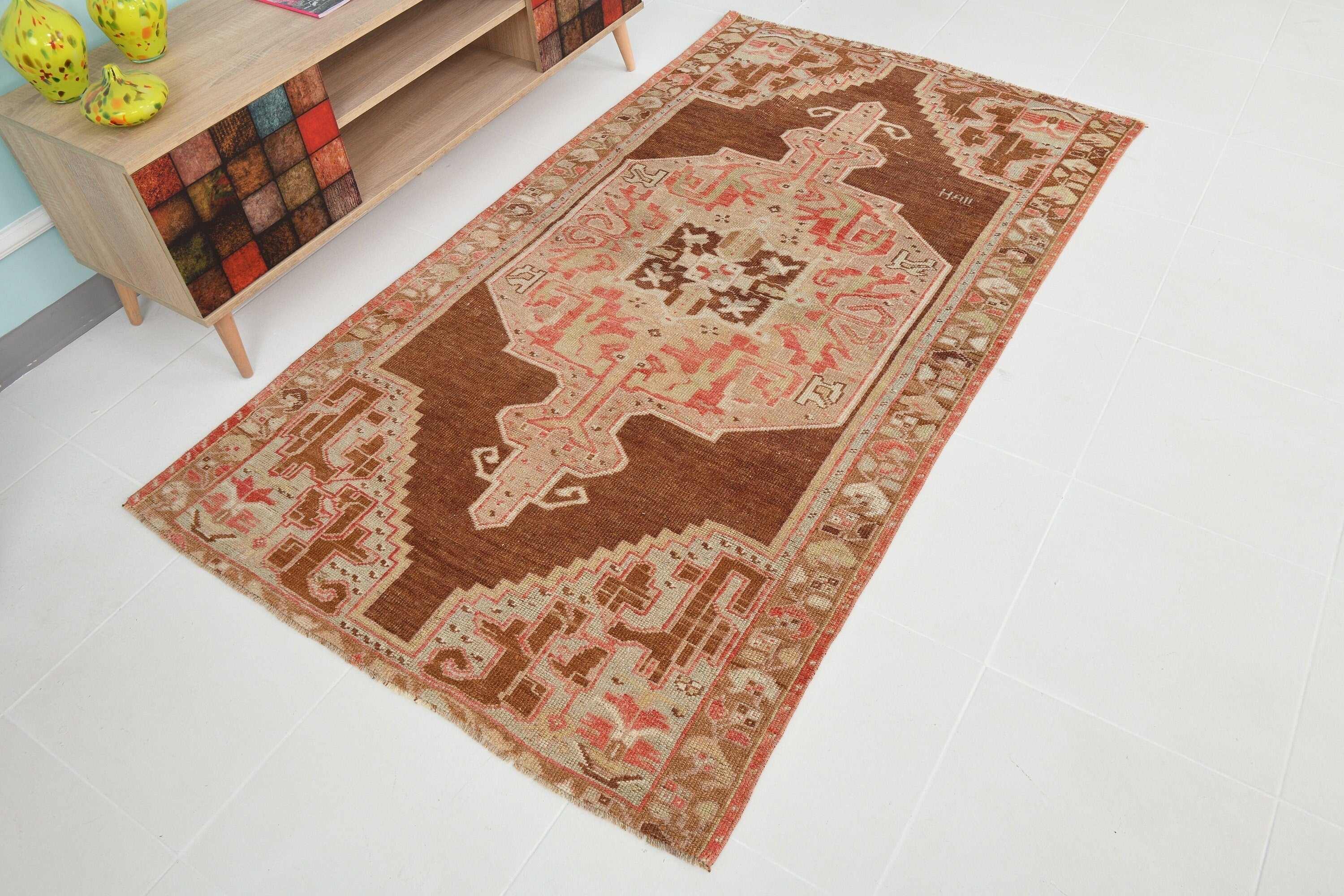 Turkish Vintage Rug 3’10’ x 6’9’