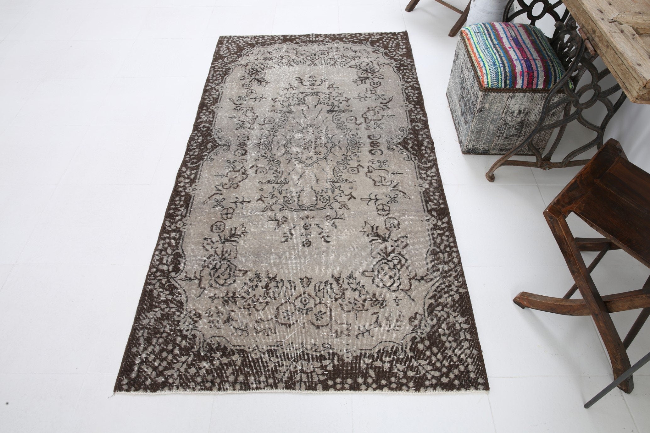 Turkish Vintage Rug  3'8" x 6'10" ft